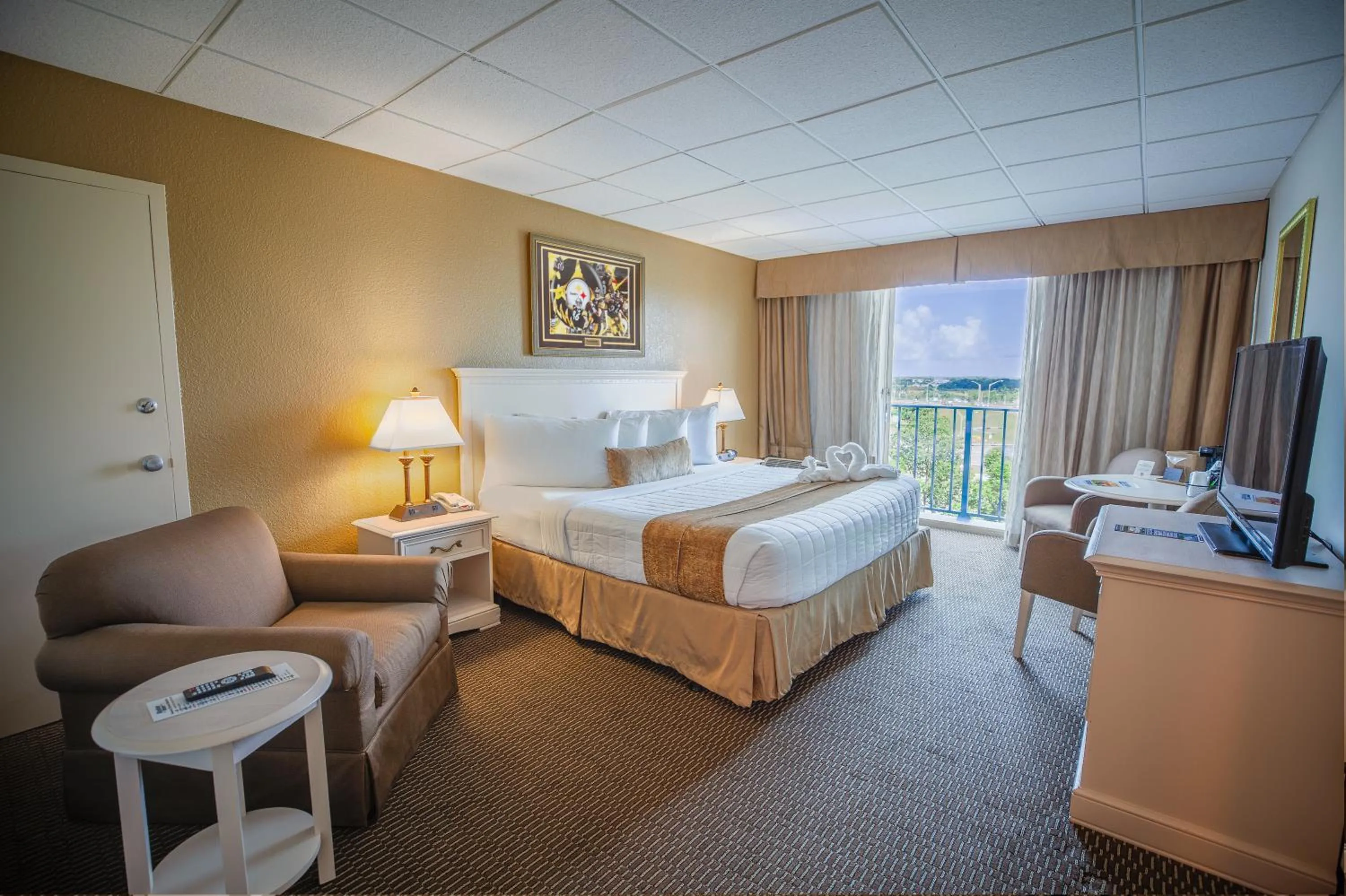 Photo of the whole room in Stadium Hotel