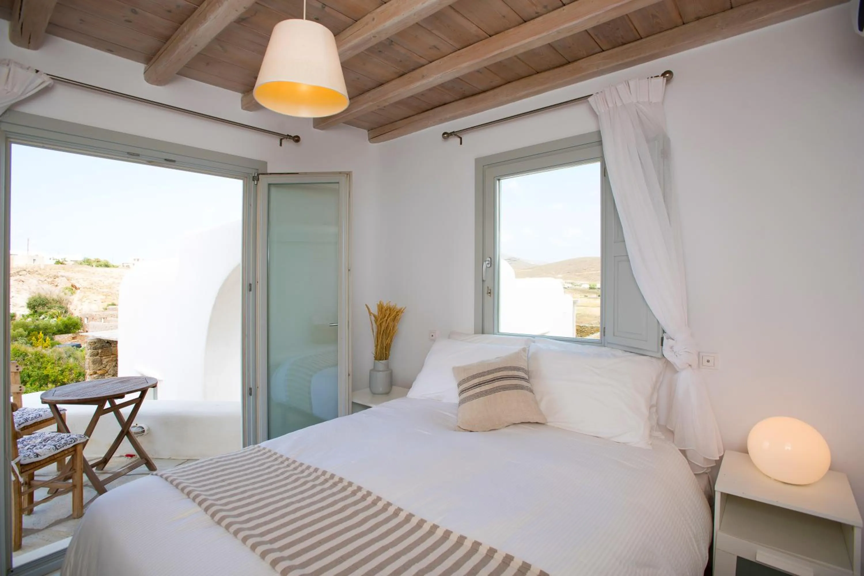 Bed in Koumi Homes Mykonos