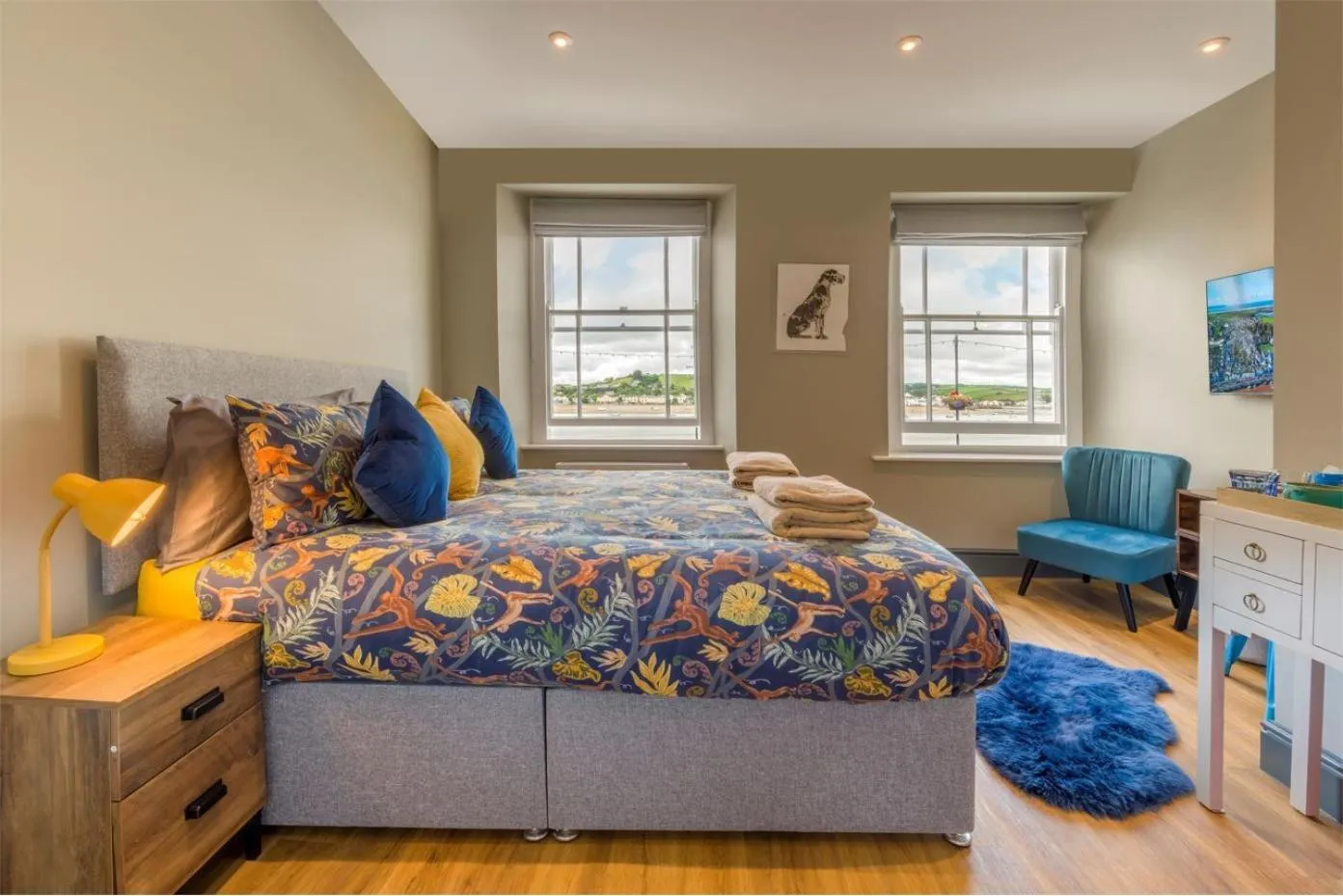 Bedroom, Bed in Sailors Rest