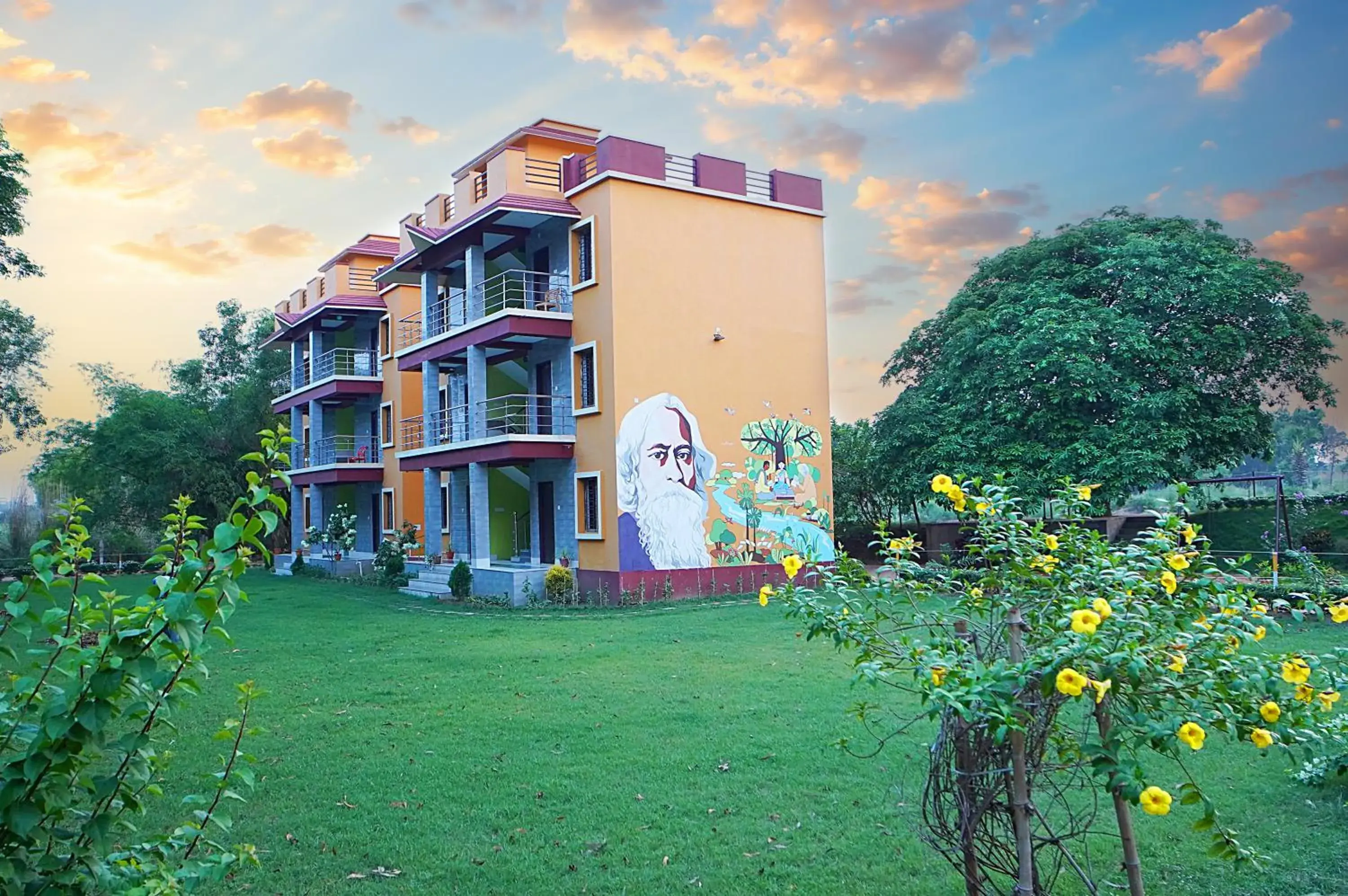Property building in Resort Neel Nirjan !! Best Family Couple friendly family Resort!! Property building in Resort Neel Nirjan !! Best Family Couple friendly family Resort!!