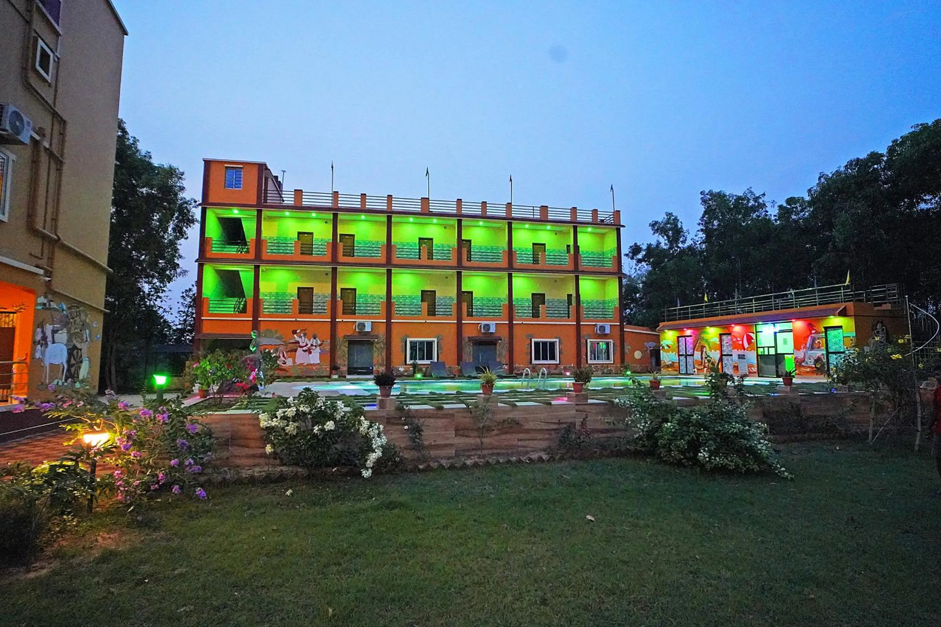 Property building in Resort Neel Nirjan !! Best Family Couple friendly family Resort!!