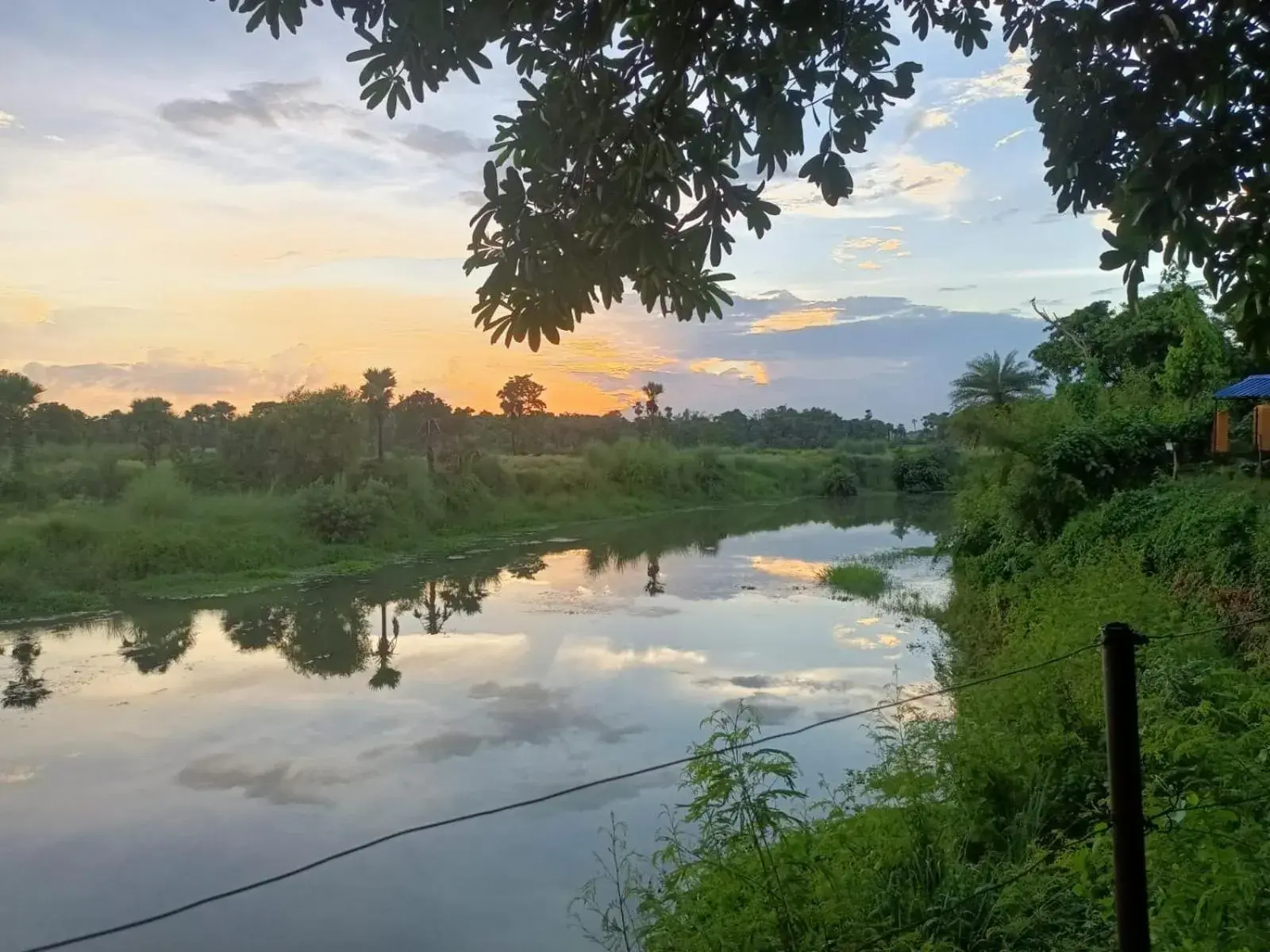 Property building in Resort Neel Nirjan !! Best Family Couple friendly family Resort!! Property building in Resort Neel Nirjan !! Best Family Couple friendly family Resort!!