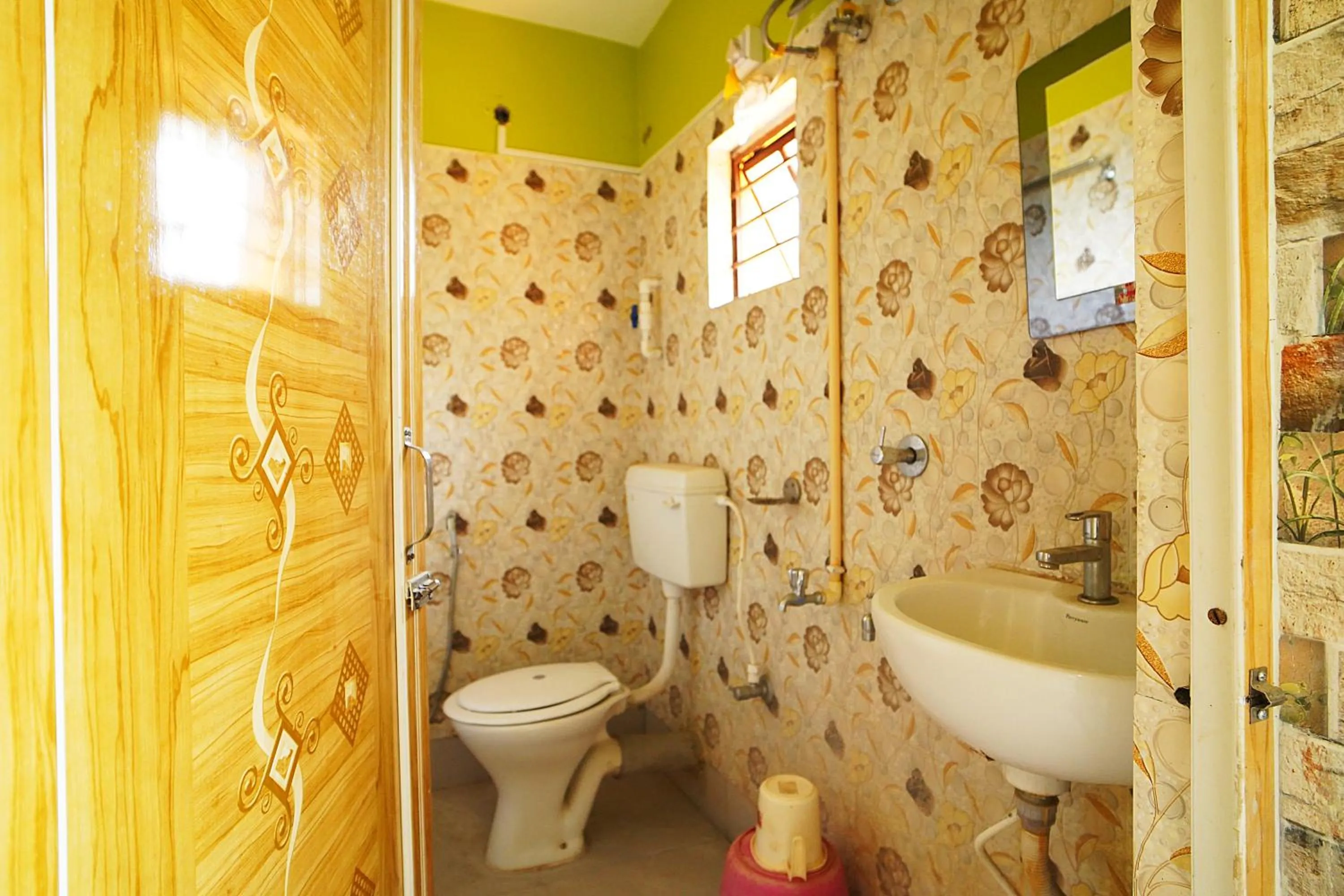 Shower in Resort Neel Nirjan !! Best Family Couple friendly family Resort!!