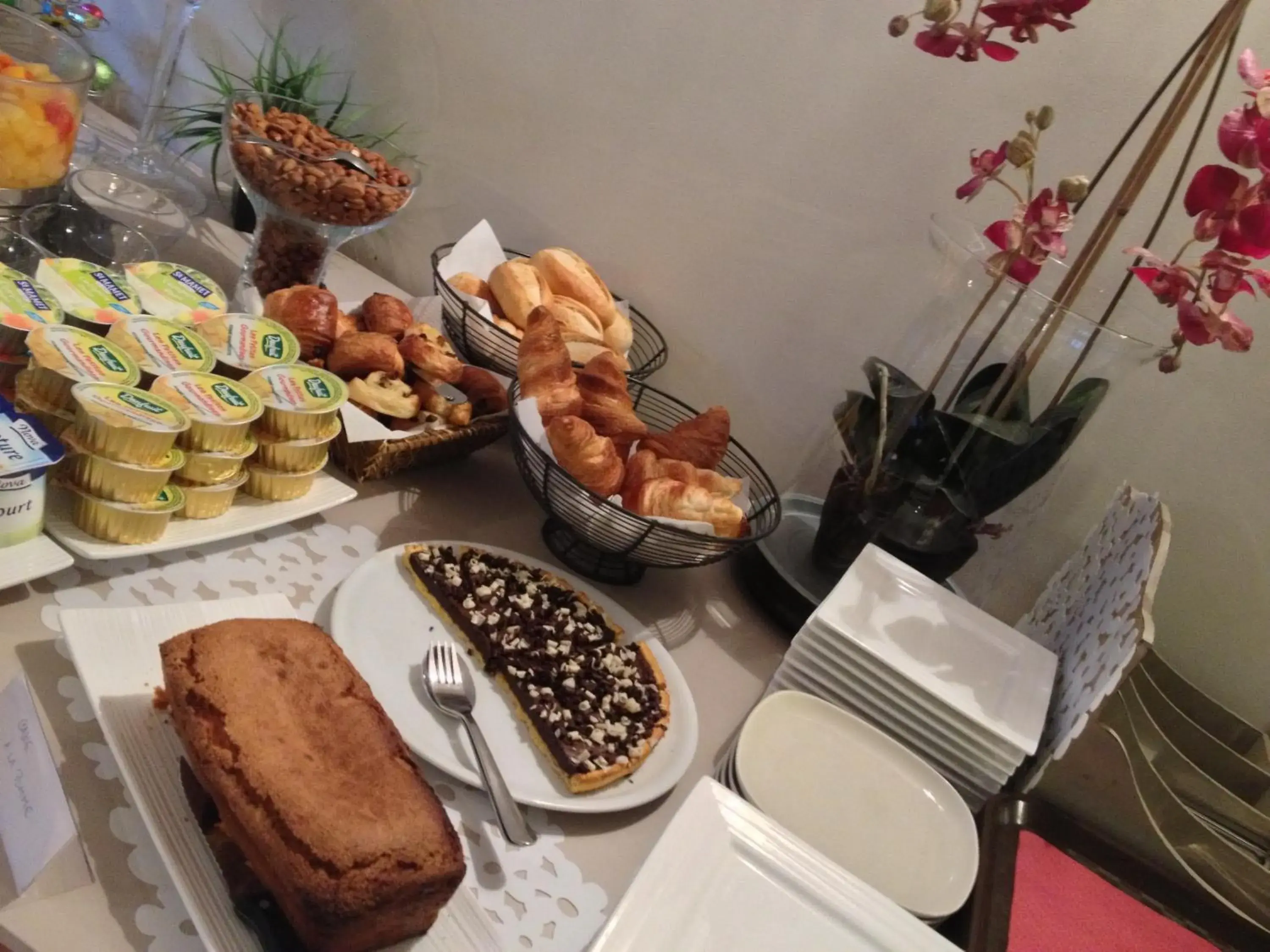 Restaurant/places to eat in Hôtel Albion Restaurant/places to eat in Hôtel Albion
