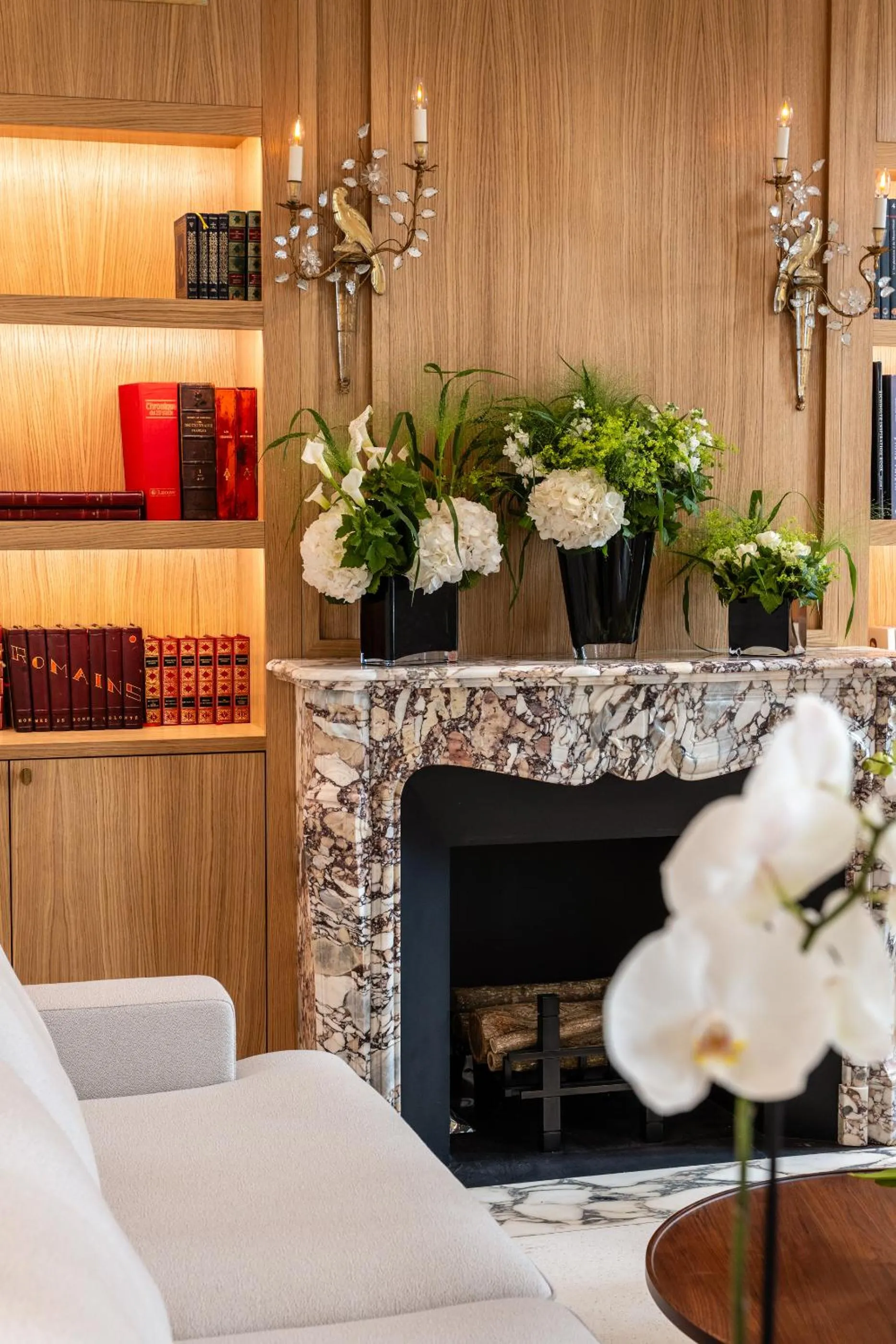 fireplace in Hôtel Villa Madame - Saint-Germain-des-Prés