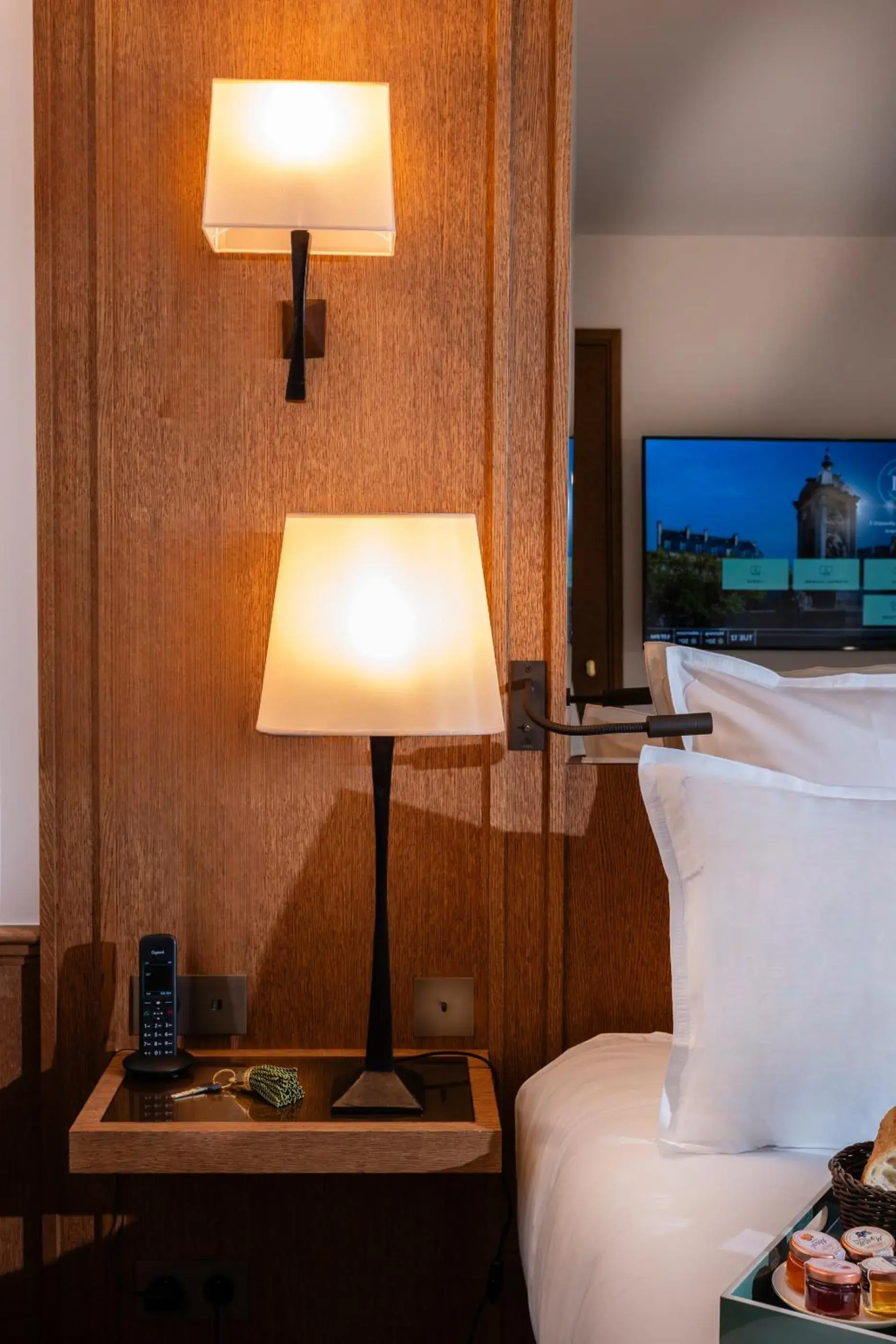 Bed in Hôtel Villa Madame - Saint-Germain-des-Prés Bed in Hôtel Villa Madame - Saint-Germain-des-Prés