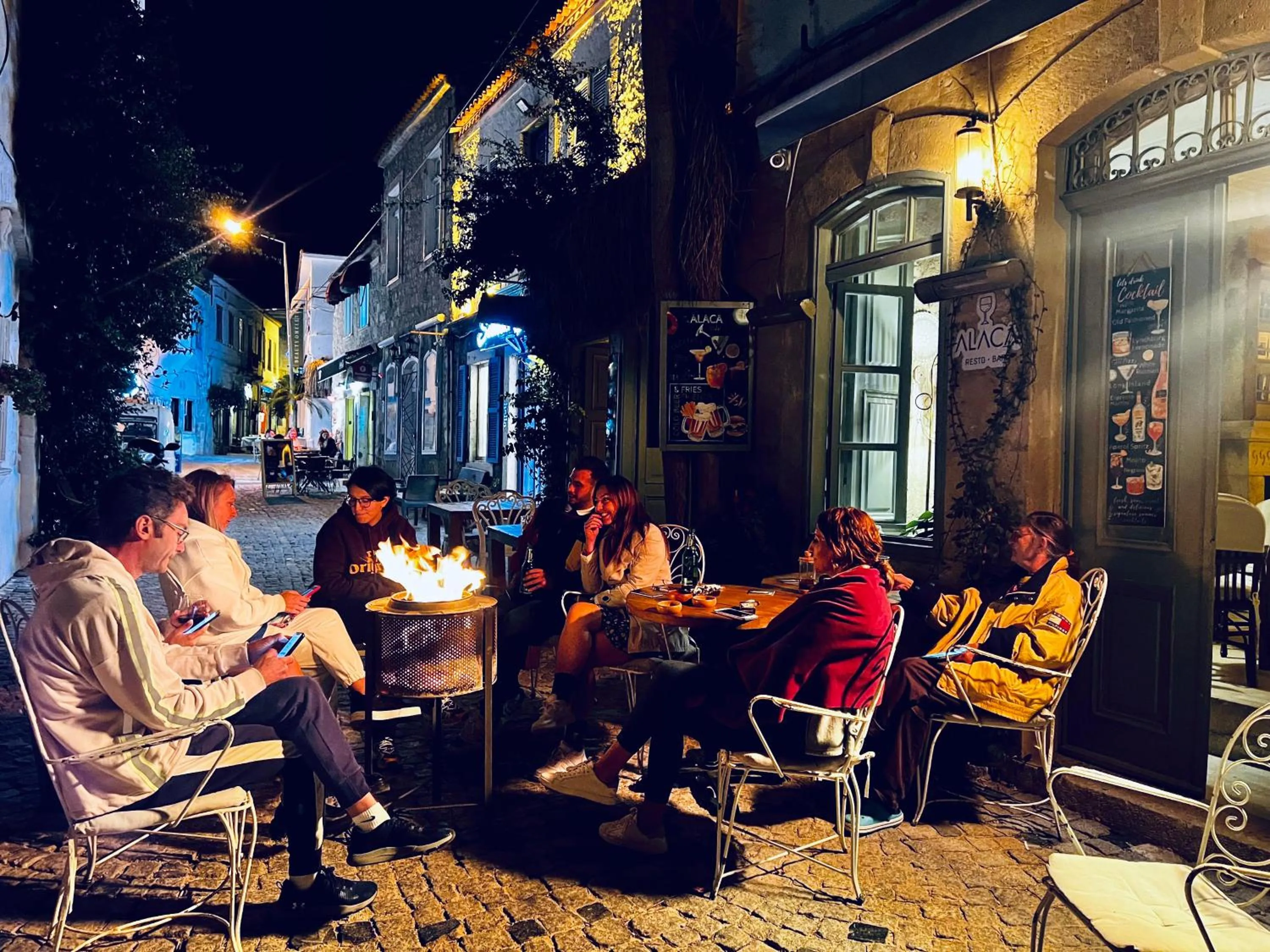 Restaurant/places to eat in Alaca Butik Otel