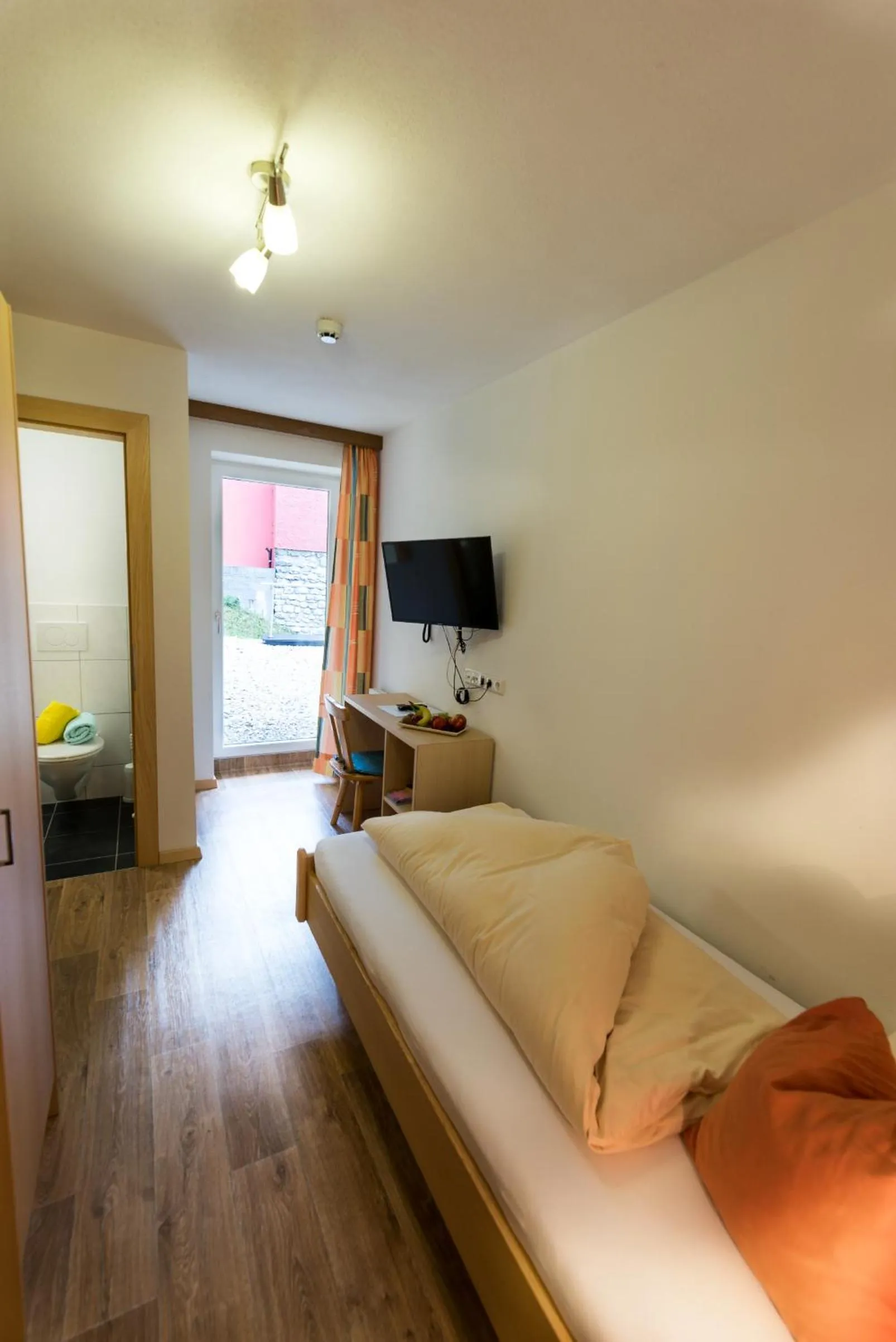 Bed in "Quality Hosts Arlberg" Hotel-Gasthof Freisleben