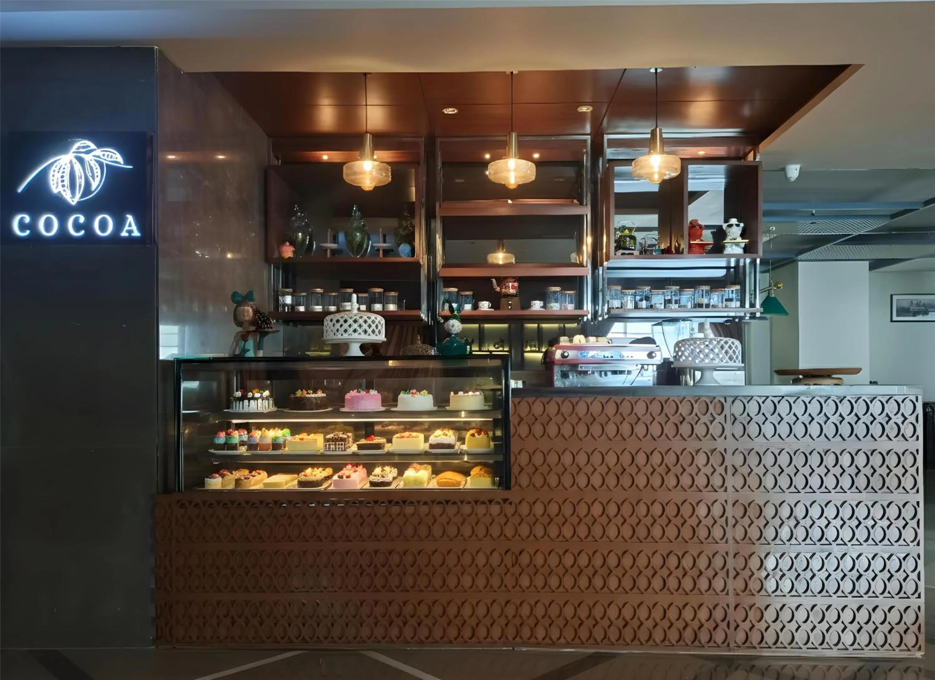 Food and drinks in Radisson Kufri