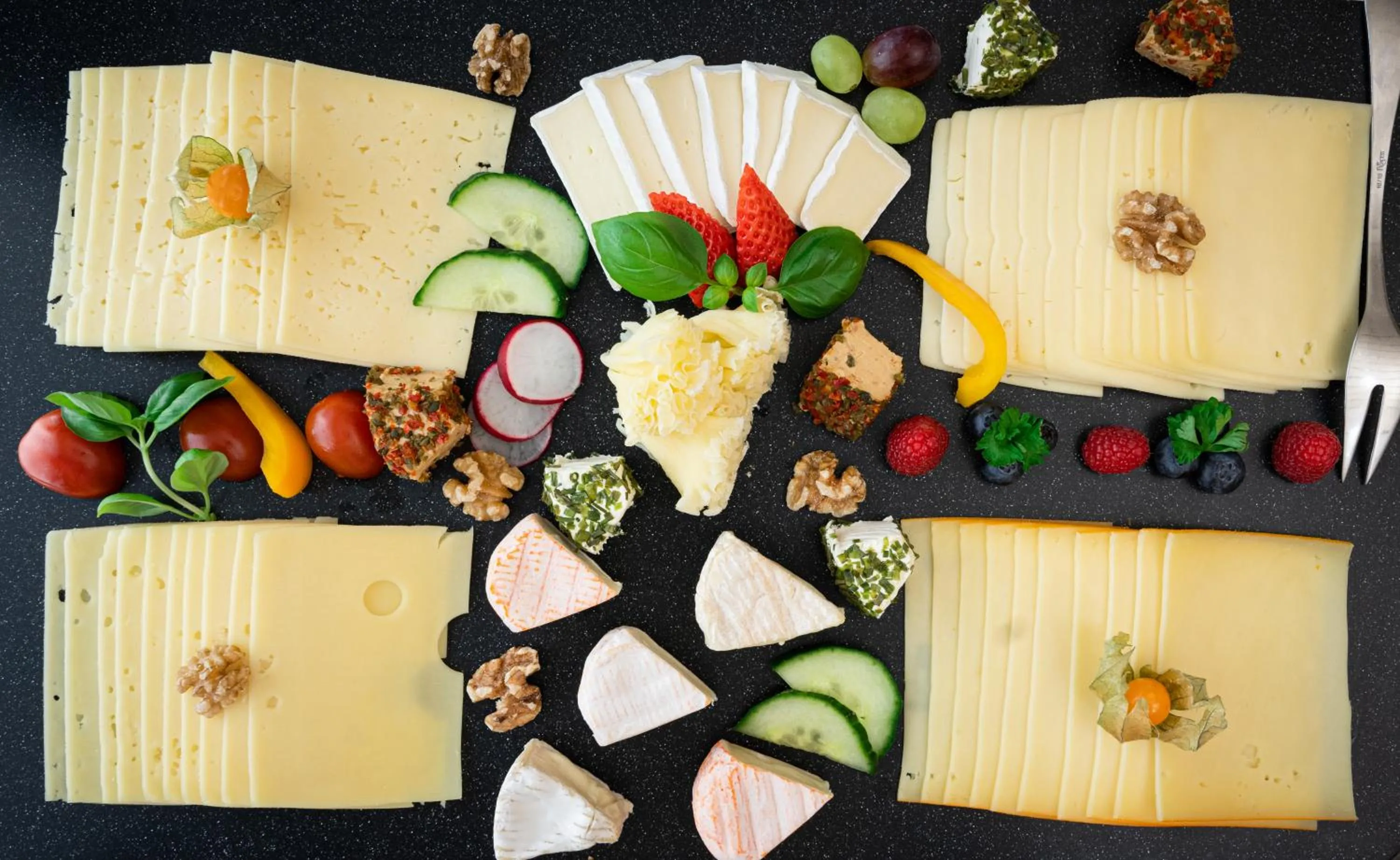 Buffet breakfast in Garni-Hotel Sailer & Hotel Sailer´s Villa