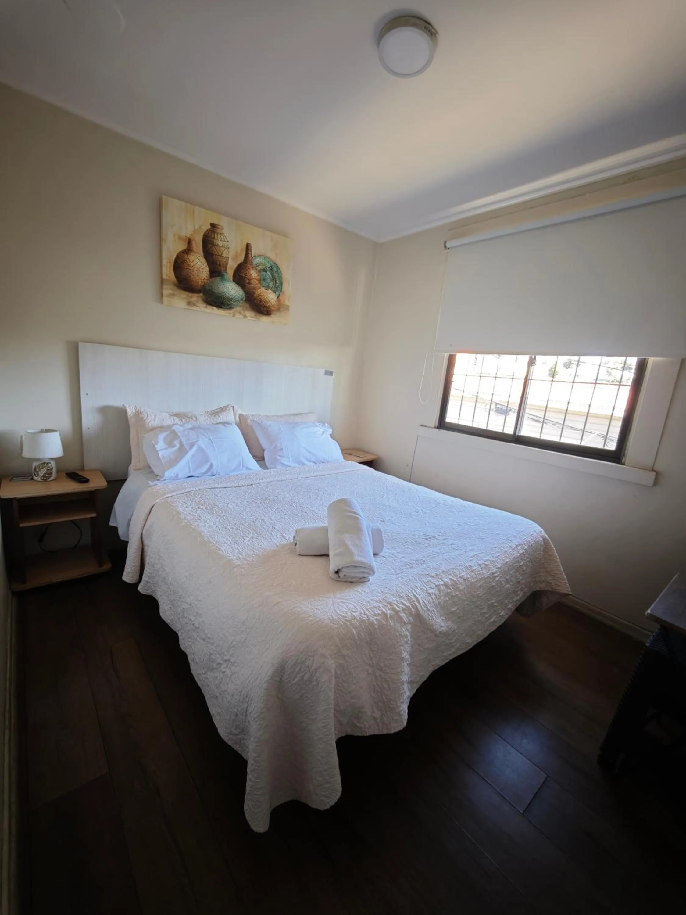 Bedroom, Bed in Hotel 251