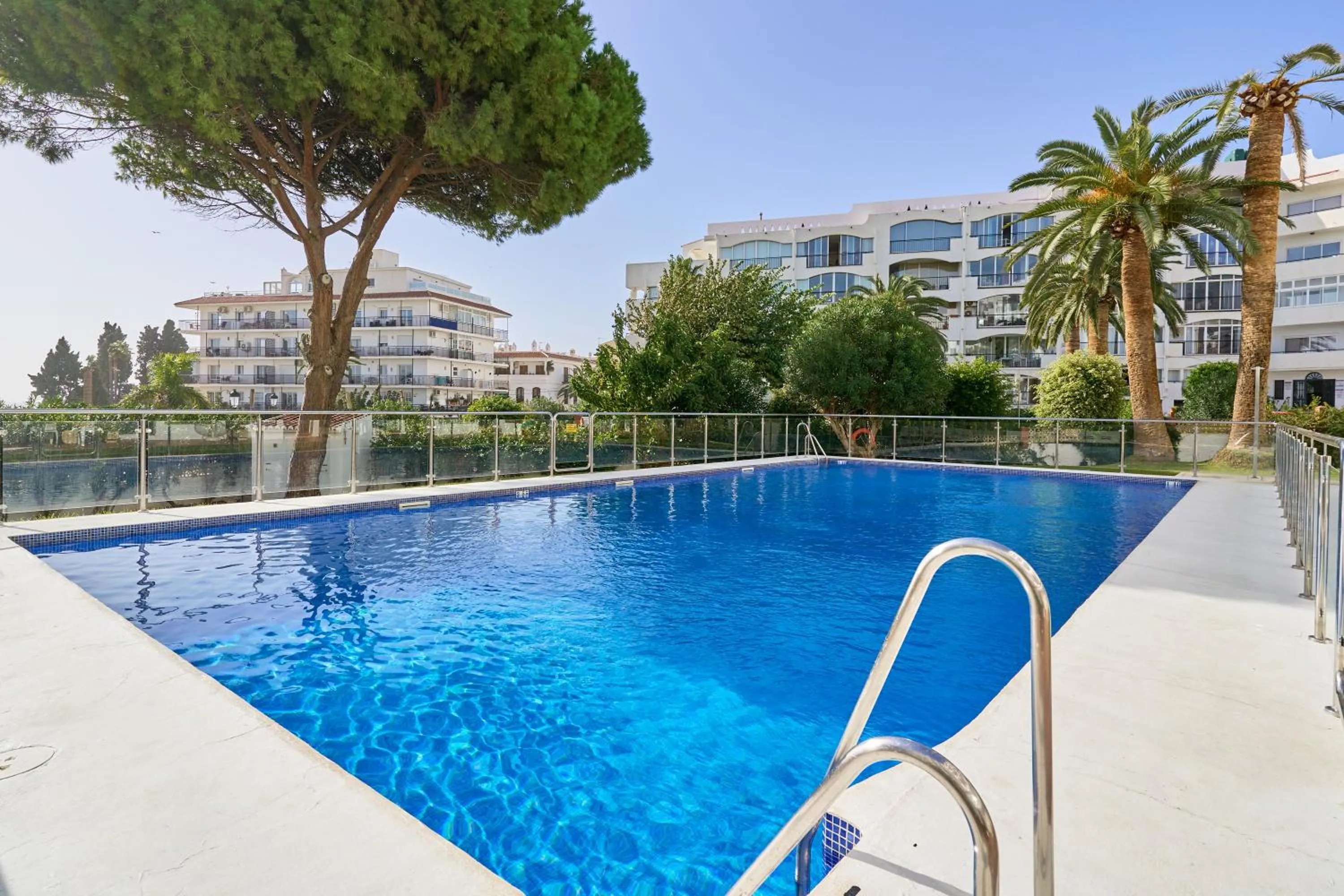 Spectacular Sea Views, 2 bed,2 bath