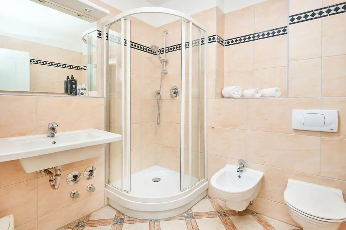 Bathroom in Strandpalais Prinz von Preussen - Anbau vom Strandhotel Preussenhof