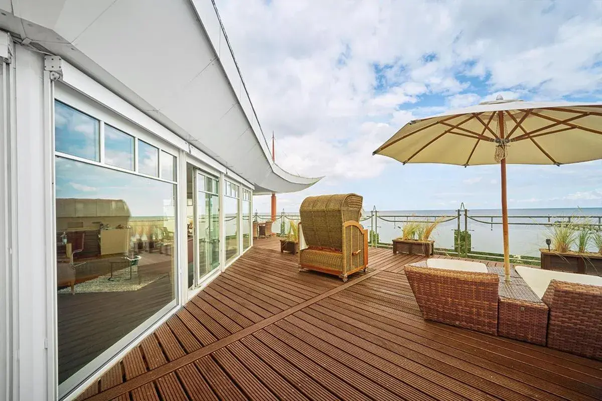 Balcony/Terrace in Strandpalais Prinz von Preussen - Anbau vom Strandhotel Preussenhof