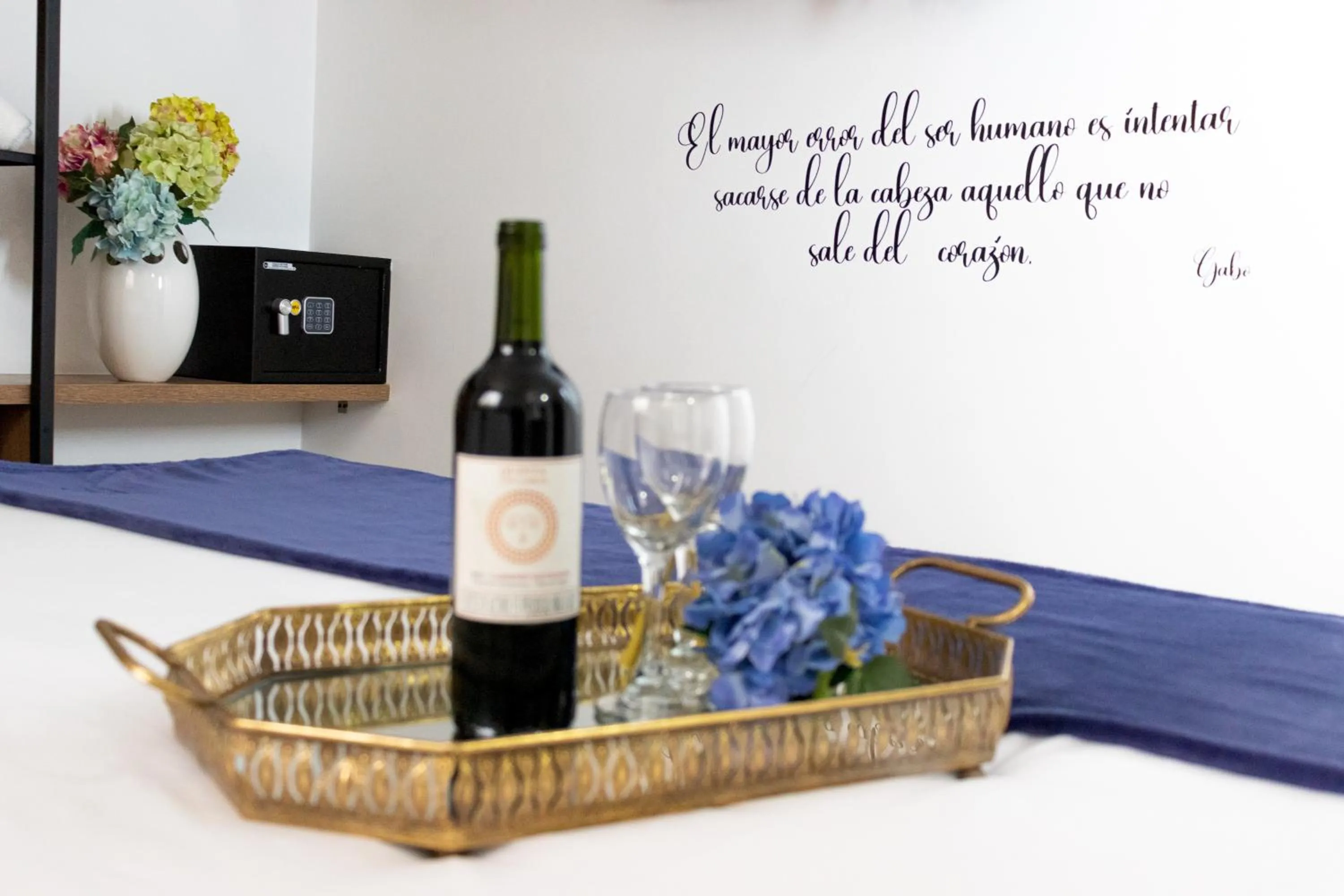 Food and drinks in Hotel Bacata Plaza