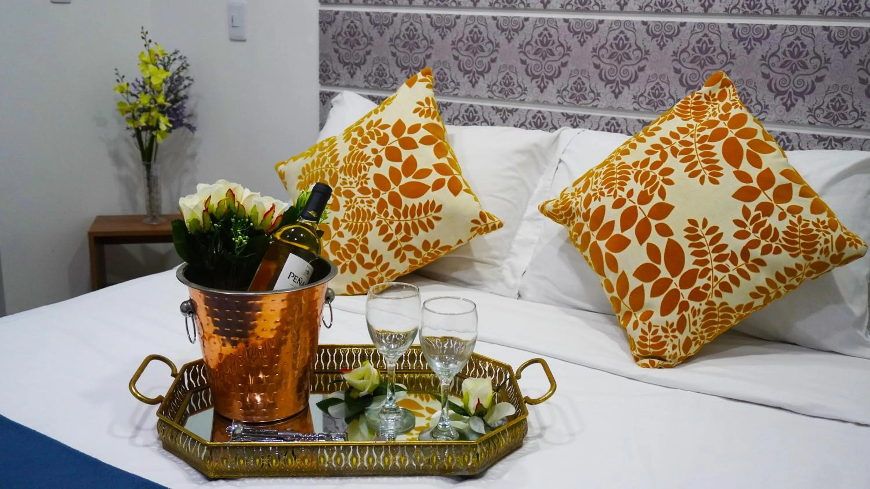 Bed in Hotel Bacata Plaza