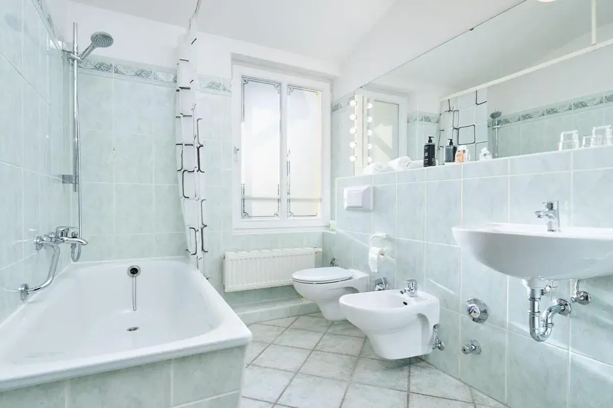 Bathroom in Strandvilla Viktoria - Anbau vom Strandhotel Preussenhof