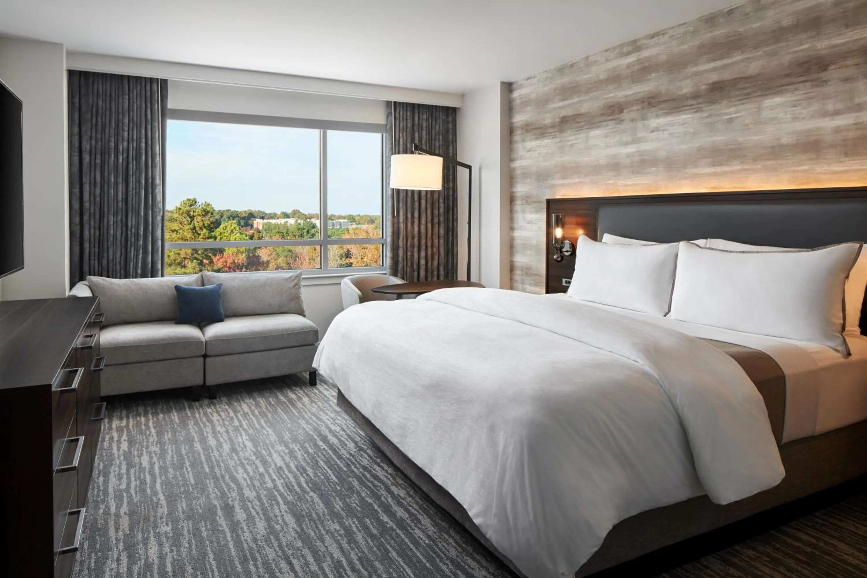 Bed in The Westin Richmond