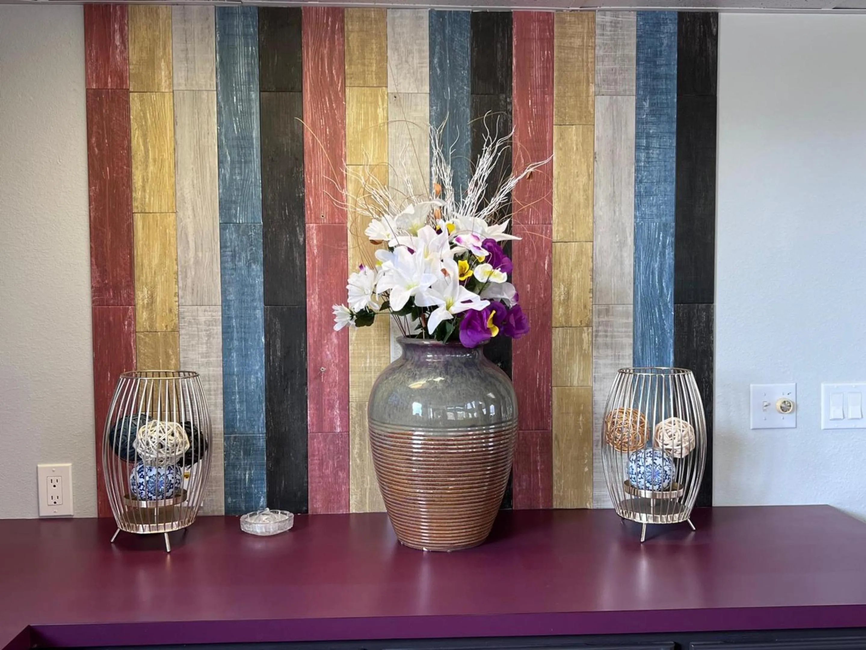 Lobby or reception in Crestview Inn