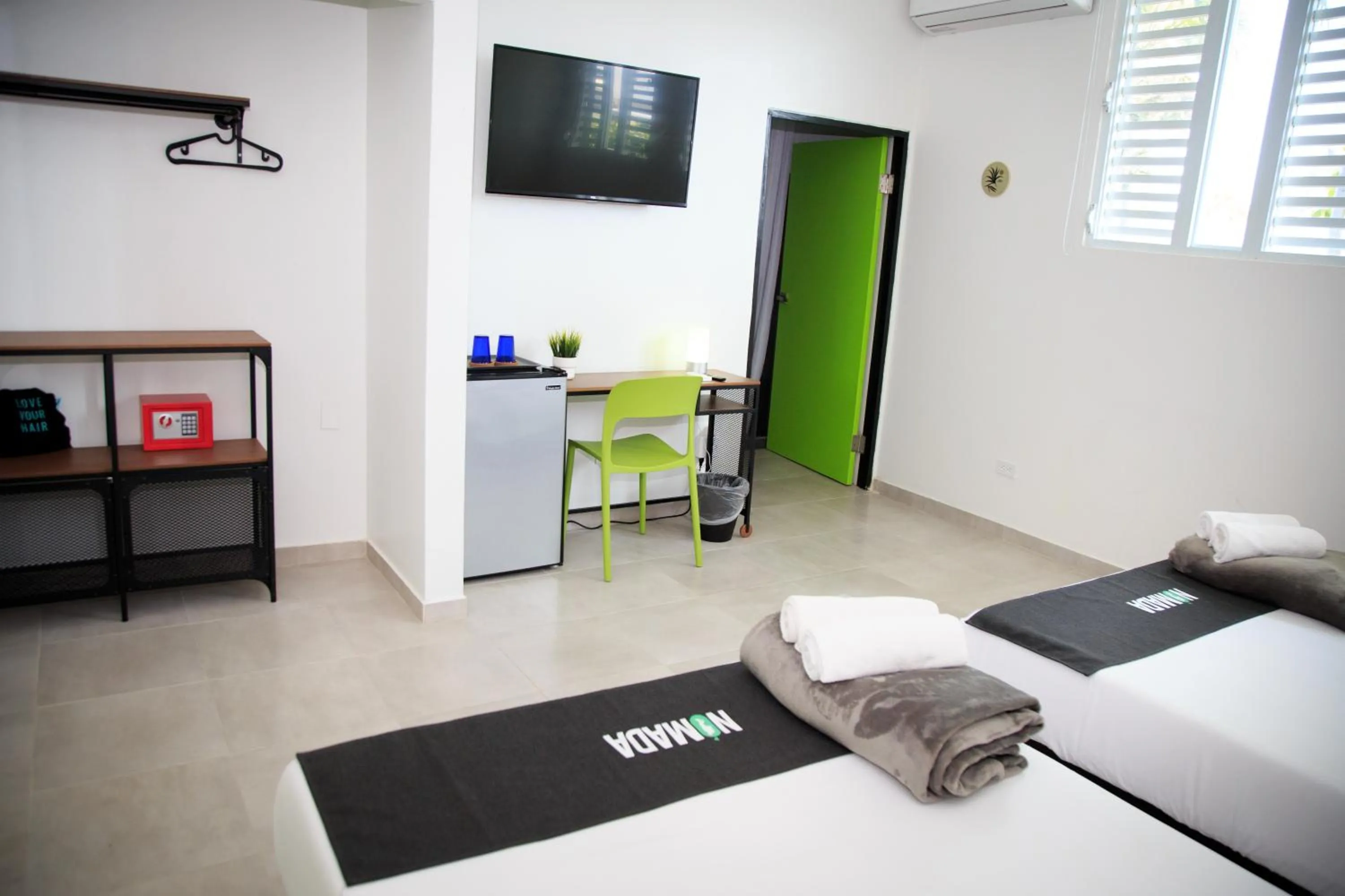 Bedroom, Bed in Nomada Beach Hostel- Isla Verde