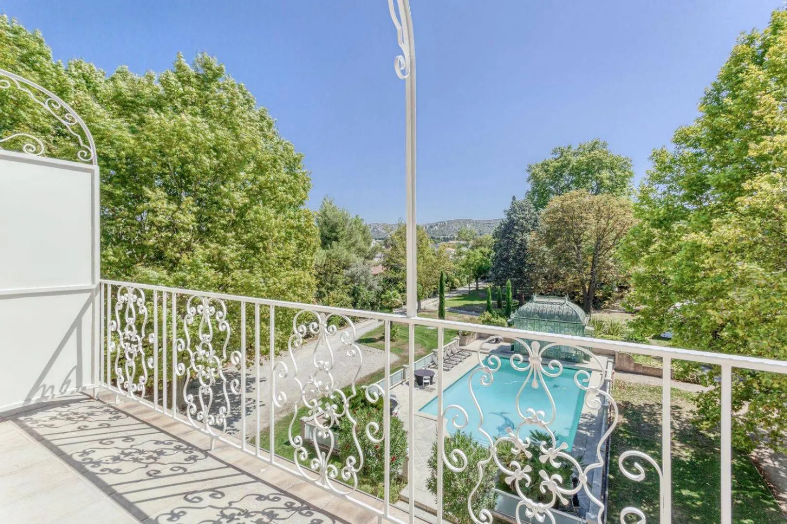 Garden in DOMAINE DE LA NERTHE- HOTEL PROVENCE MEDITERRANEE