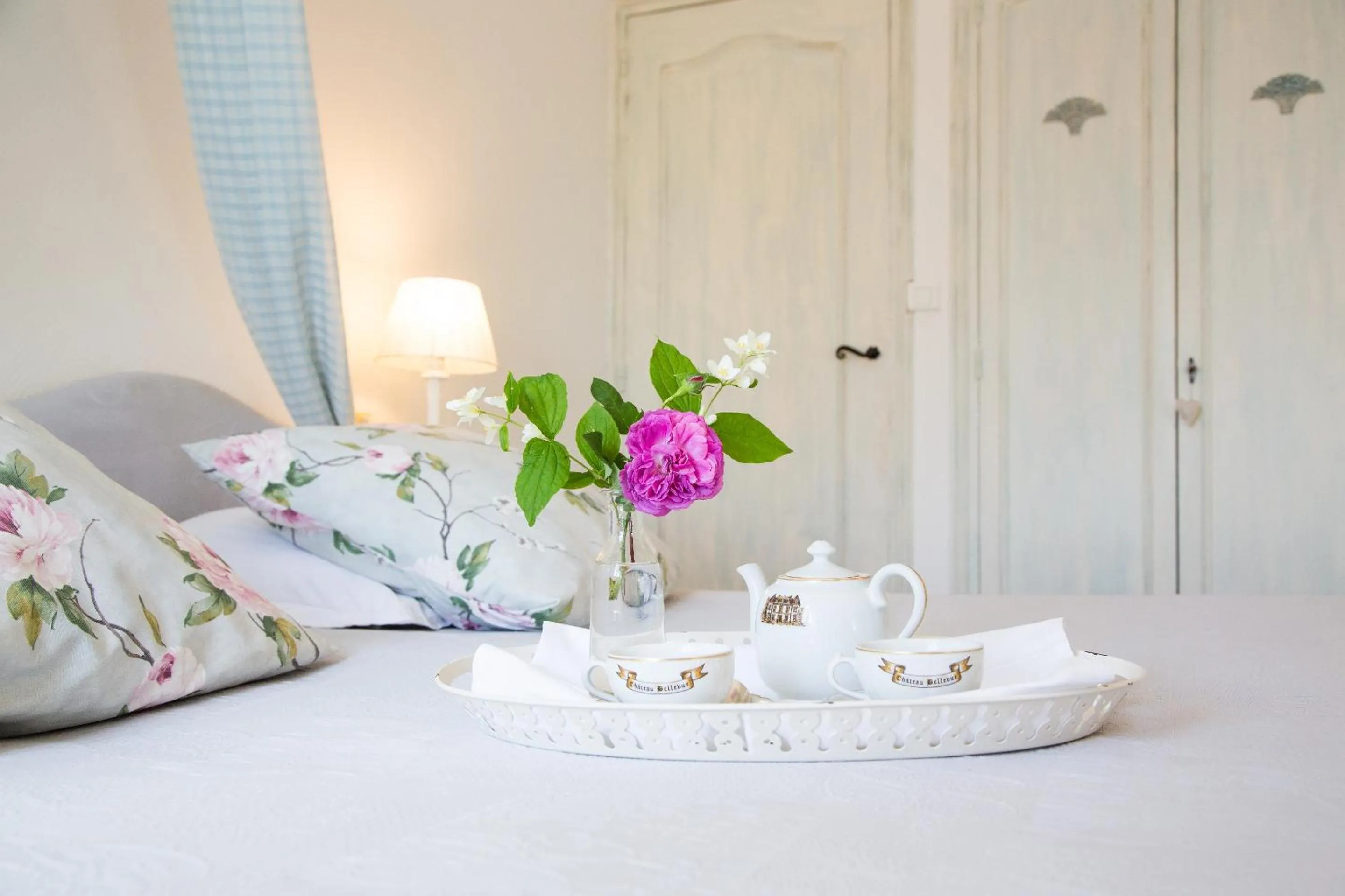 Decorative detail, Bed in Logis Hôtel Restaurant Château Bellevue