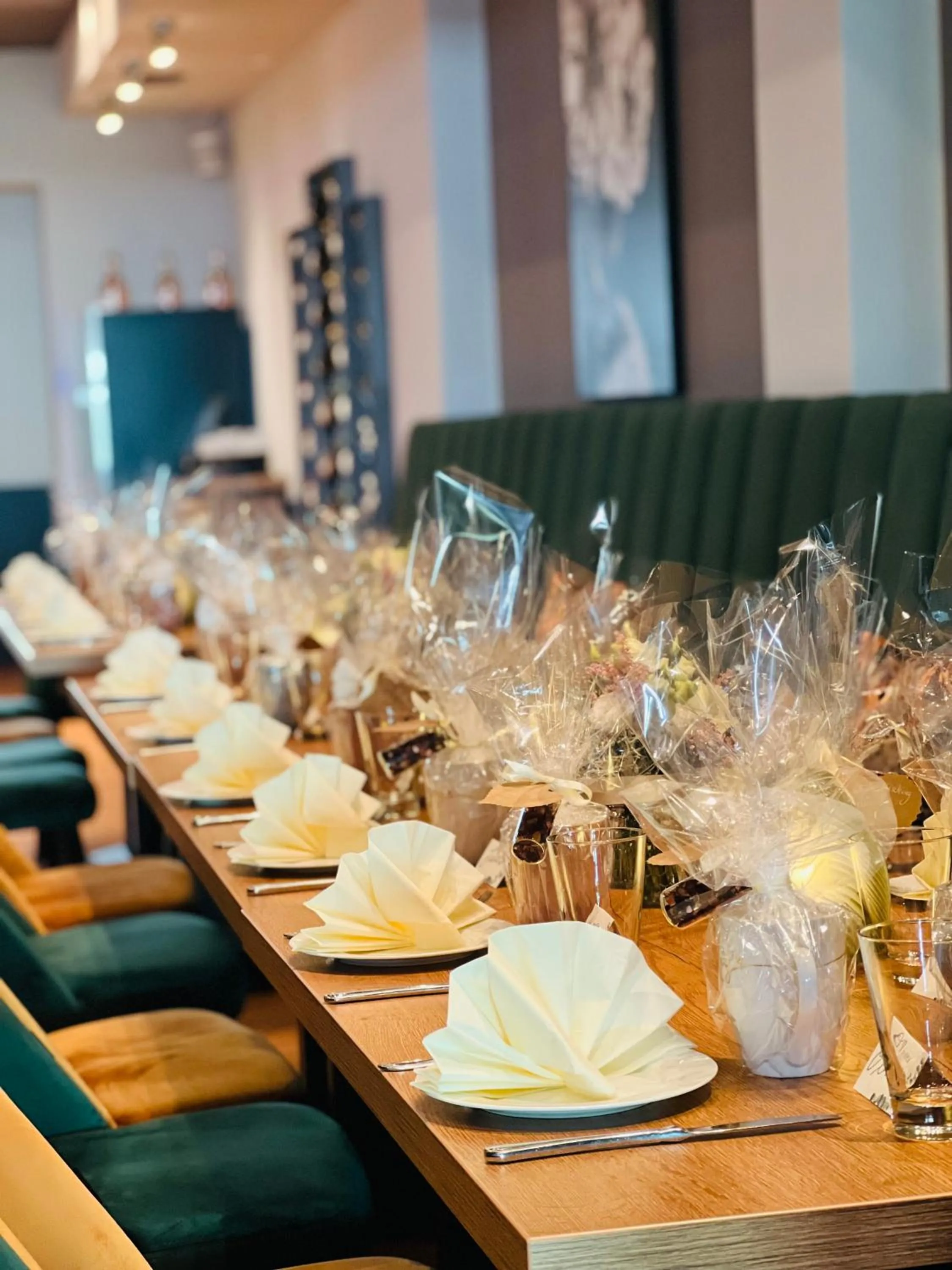 Restaurant/places to eat in Hotel im Brühler Hof