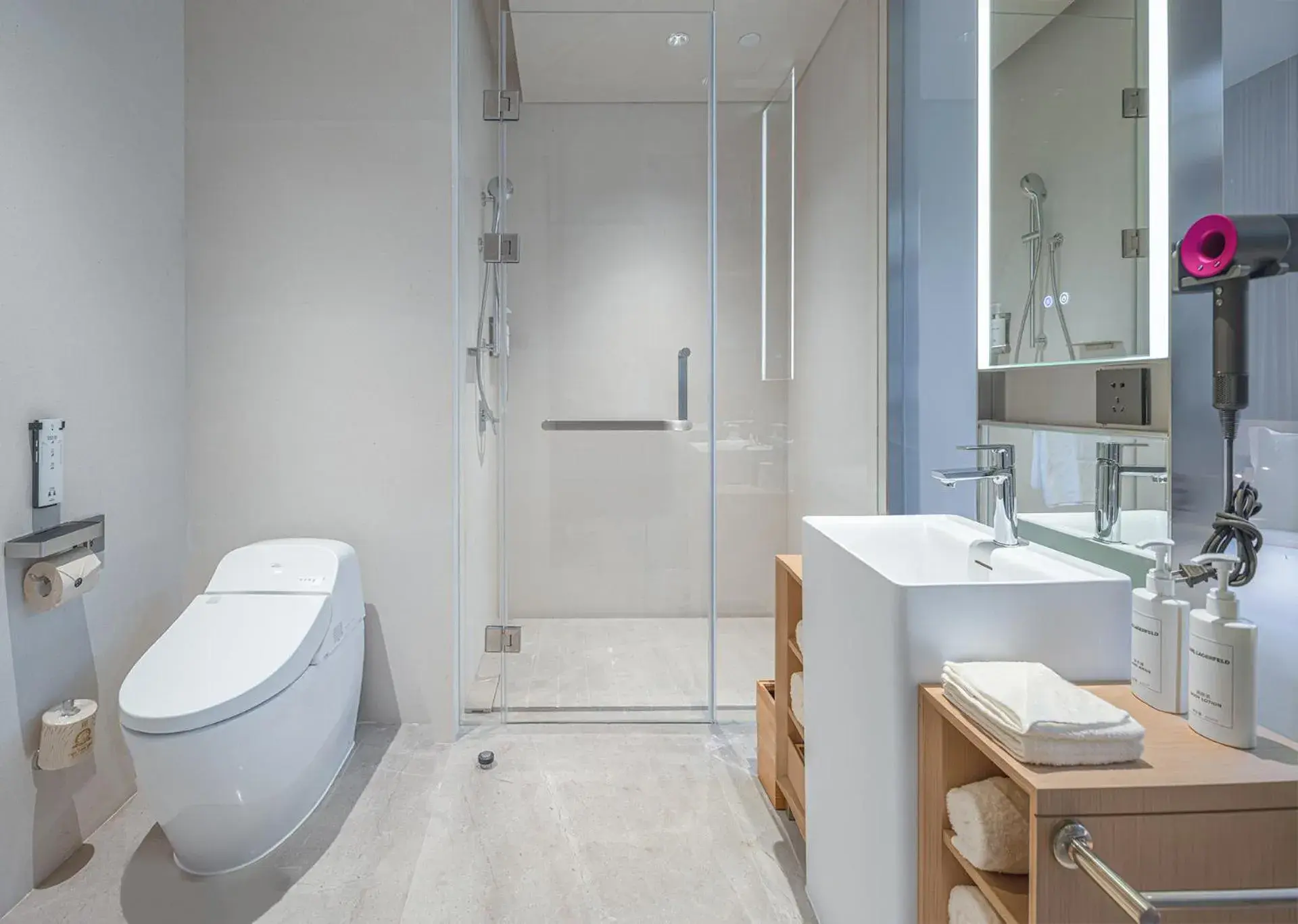 Standard Twin Room - single occupancy in HOTEL ANDI Townscape Wuhan Standard Twin Room - single occupancy in HOTEL ANDI Townscape Wuhan