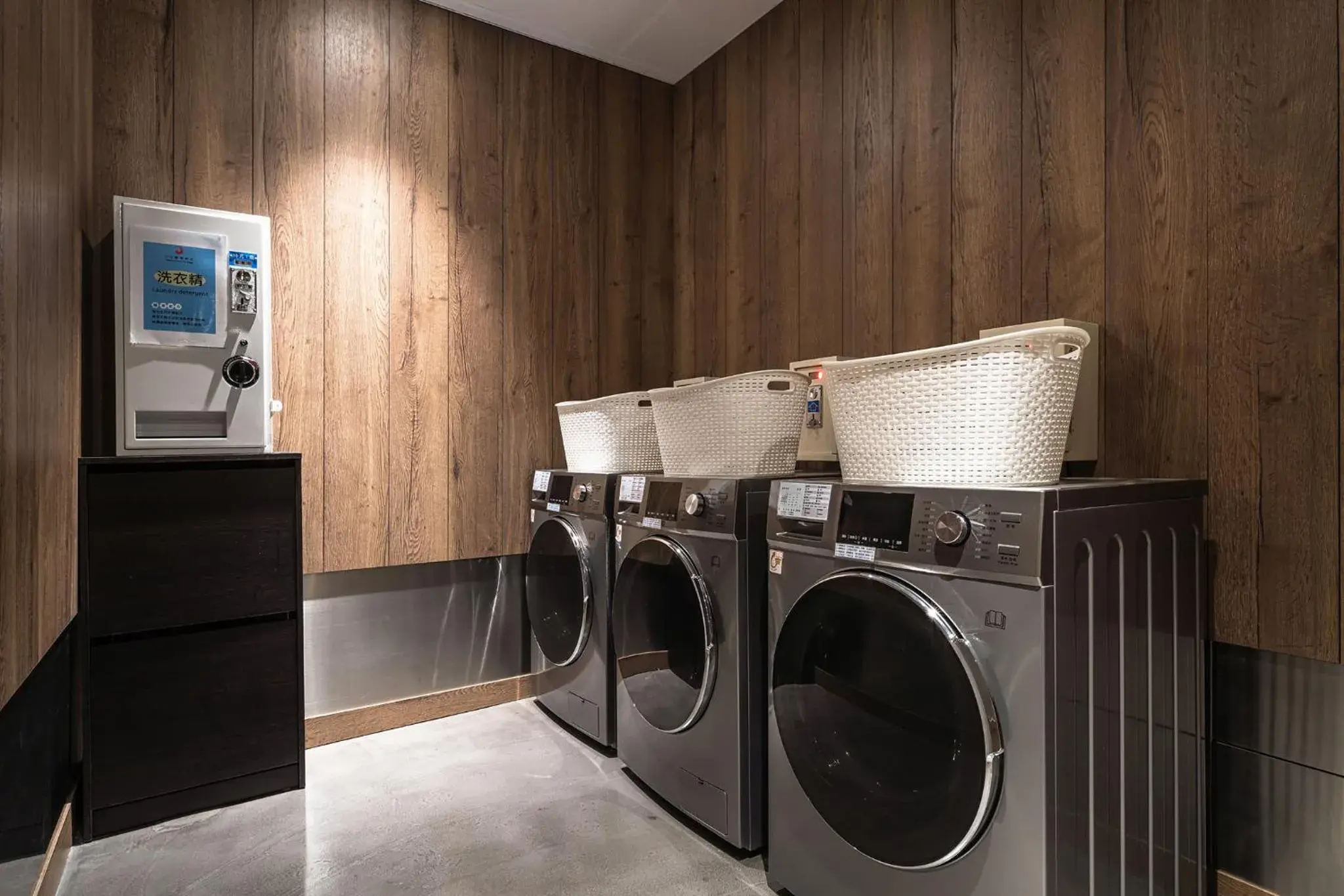 Phoenix Hotel Taichung Phoenix Hotel Taichung