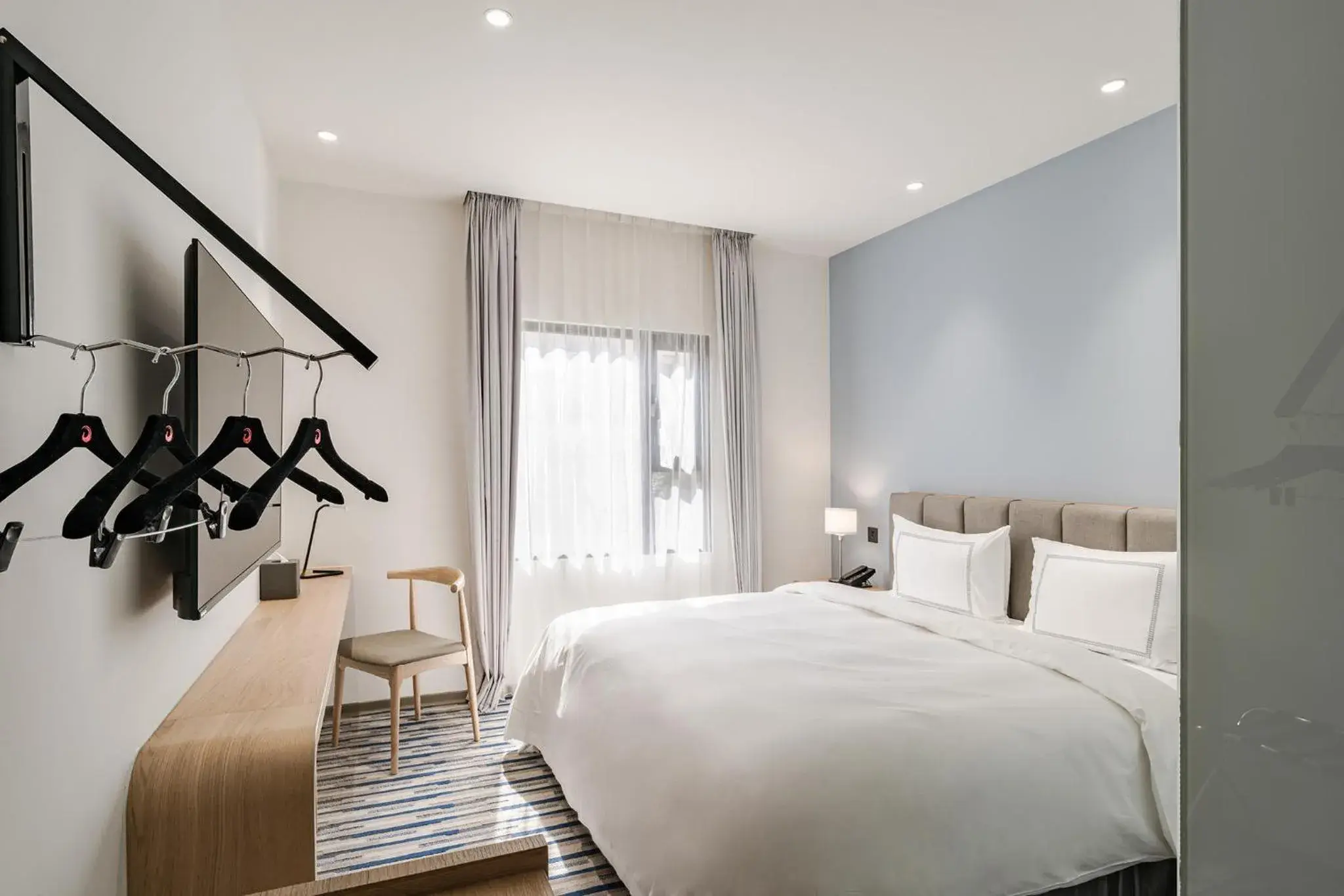 Bed in Phoenix Hotel Taichung Bed in Phoenix Hotel Taichung