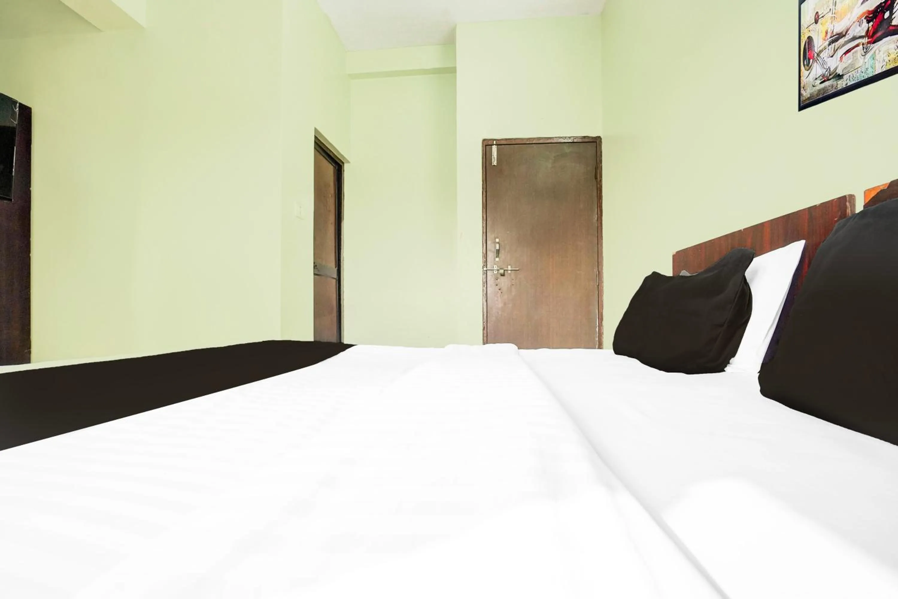 Bedroom, Bed in Super Hotel O Rajendra Nagar Hingna Road
