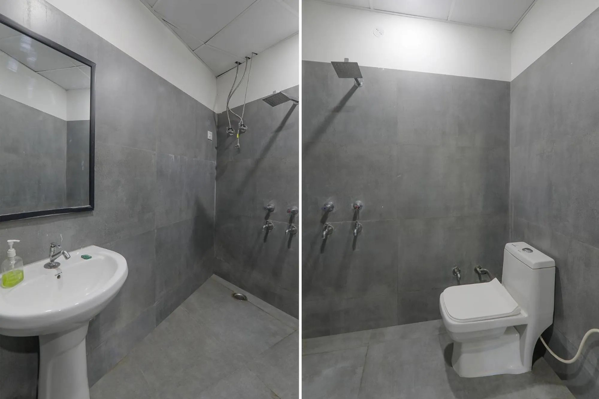 Bathroom in FabHotel Super 3 Premium II