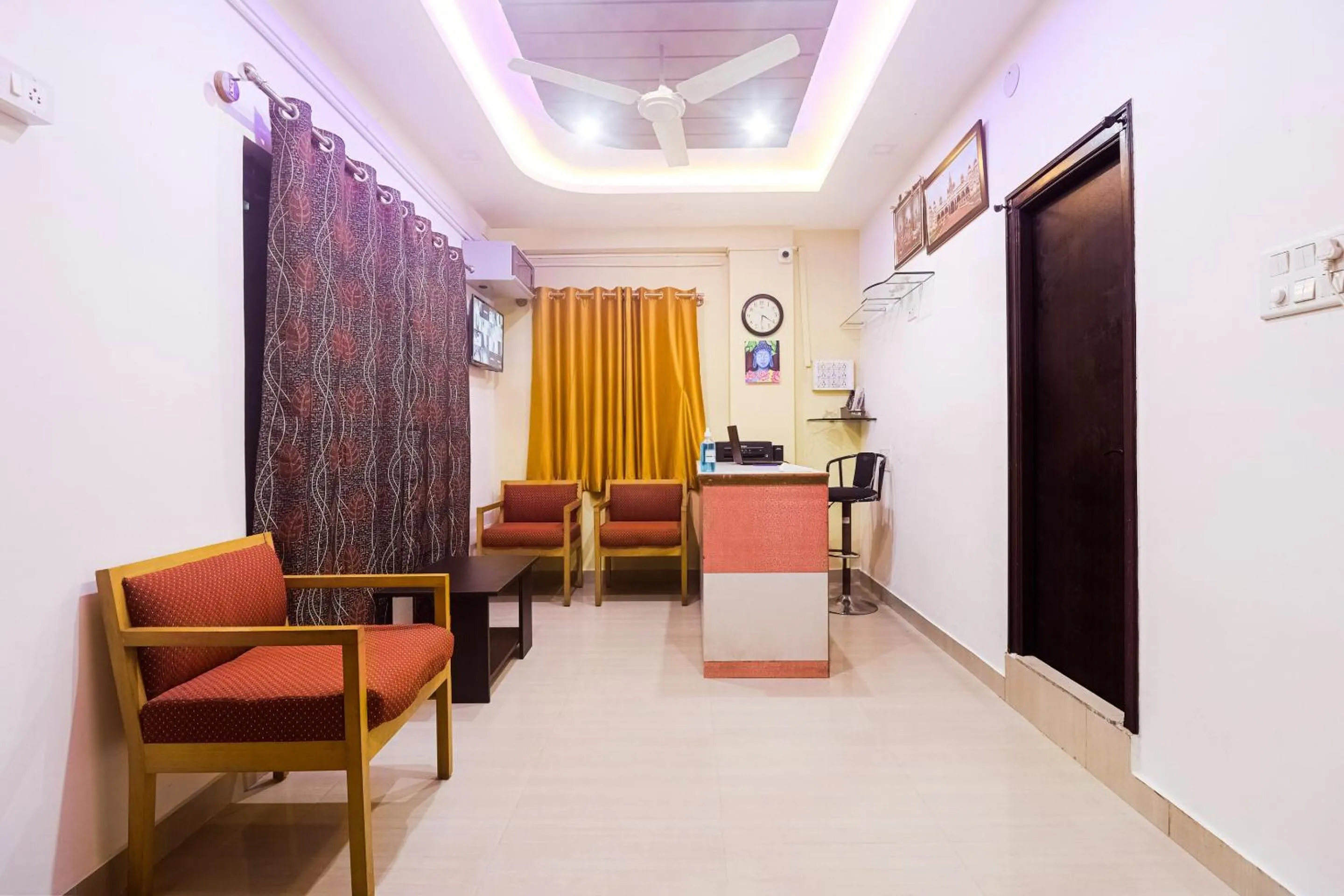 Lobby or reception in Hotel O MK Arcade