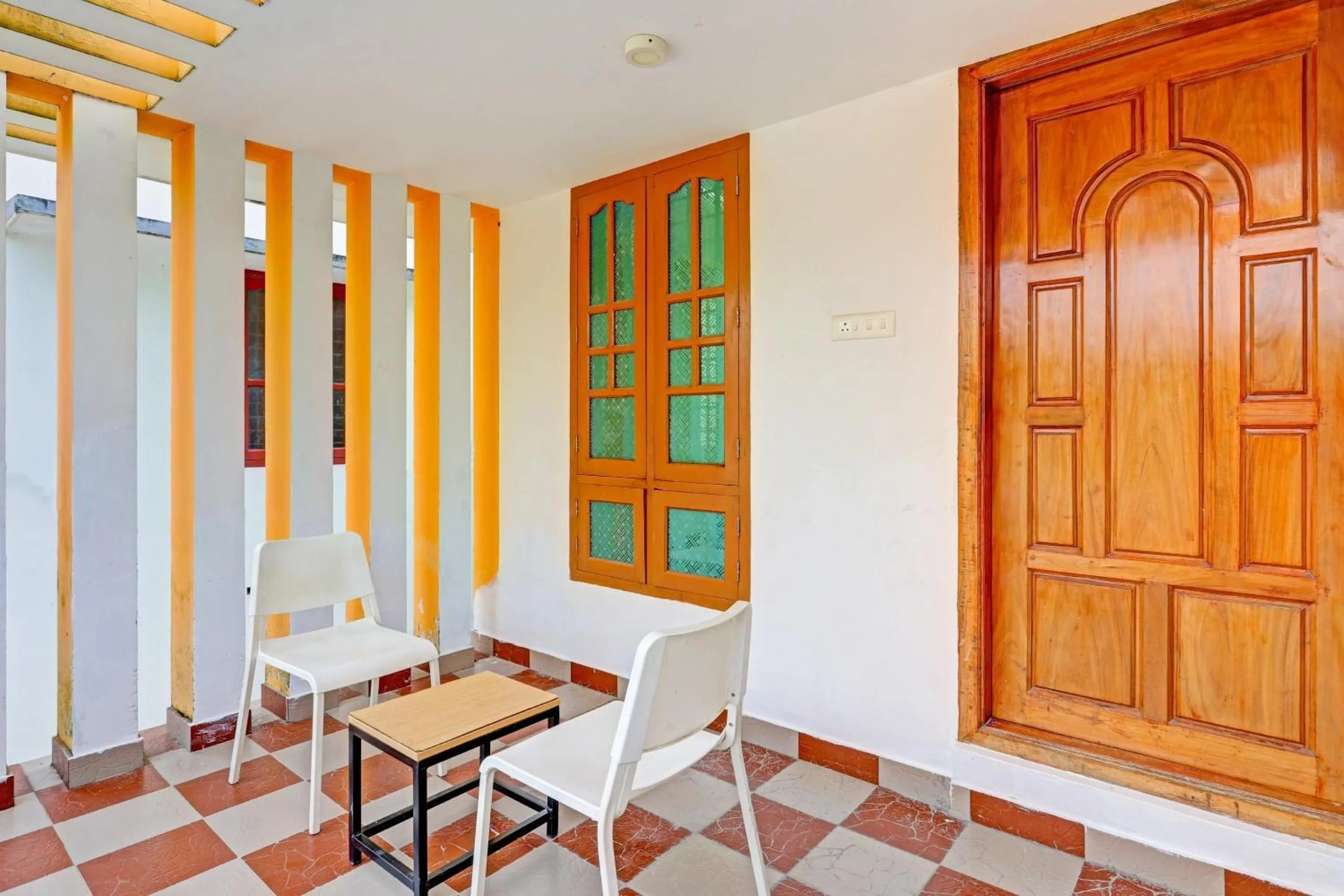 Lobby or reception in Super Capital O Pop Tavern Kazhakkottam