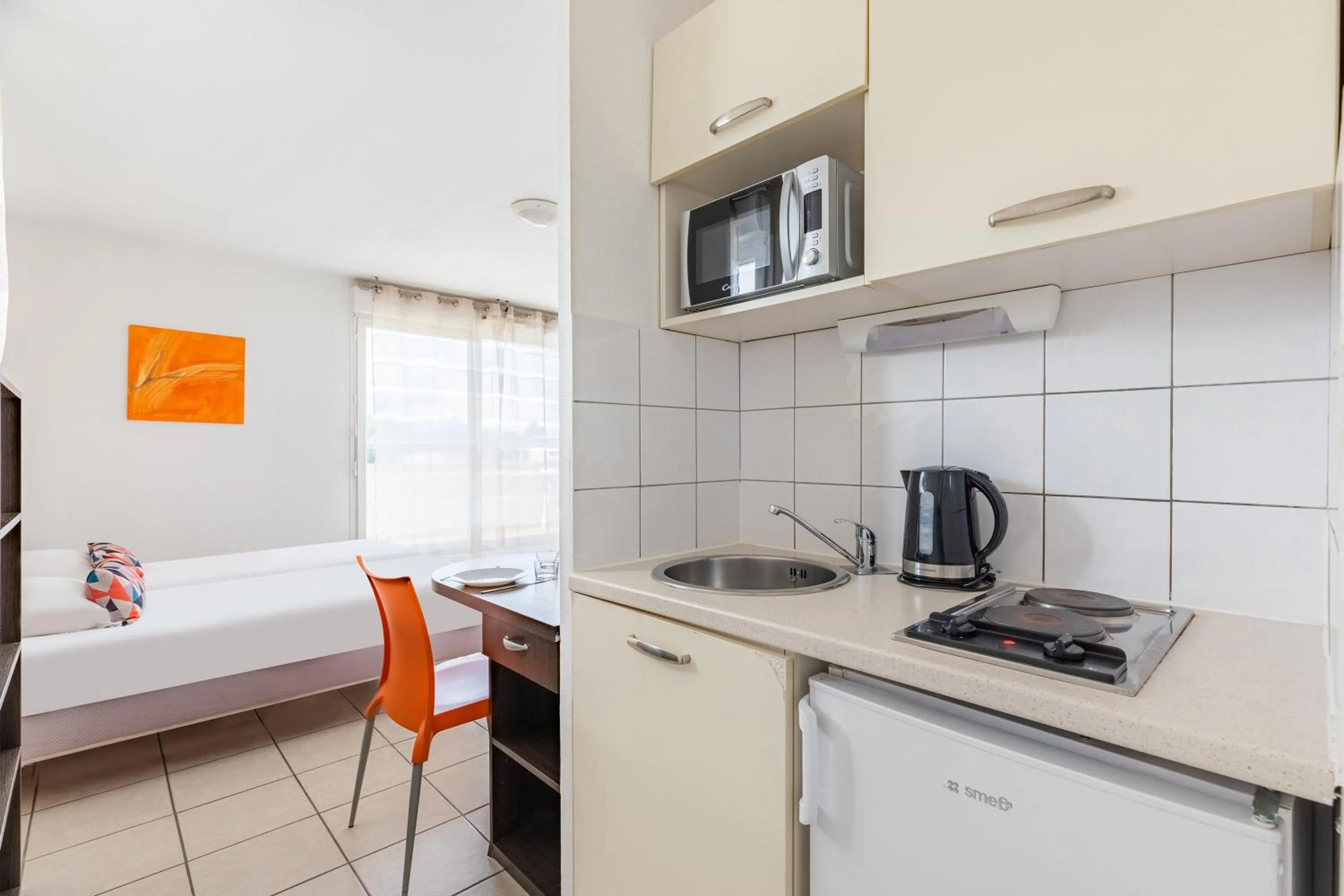 Bed in Appart'City Classic Thonon Les Bains