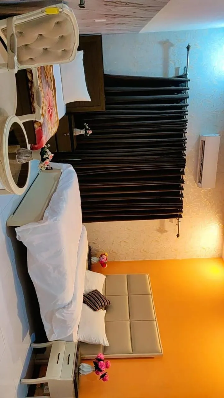 Bed in Comfyinn Guest House