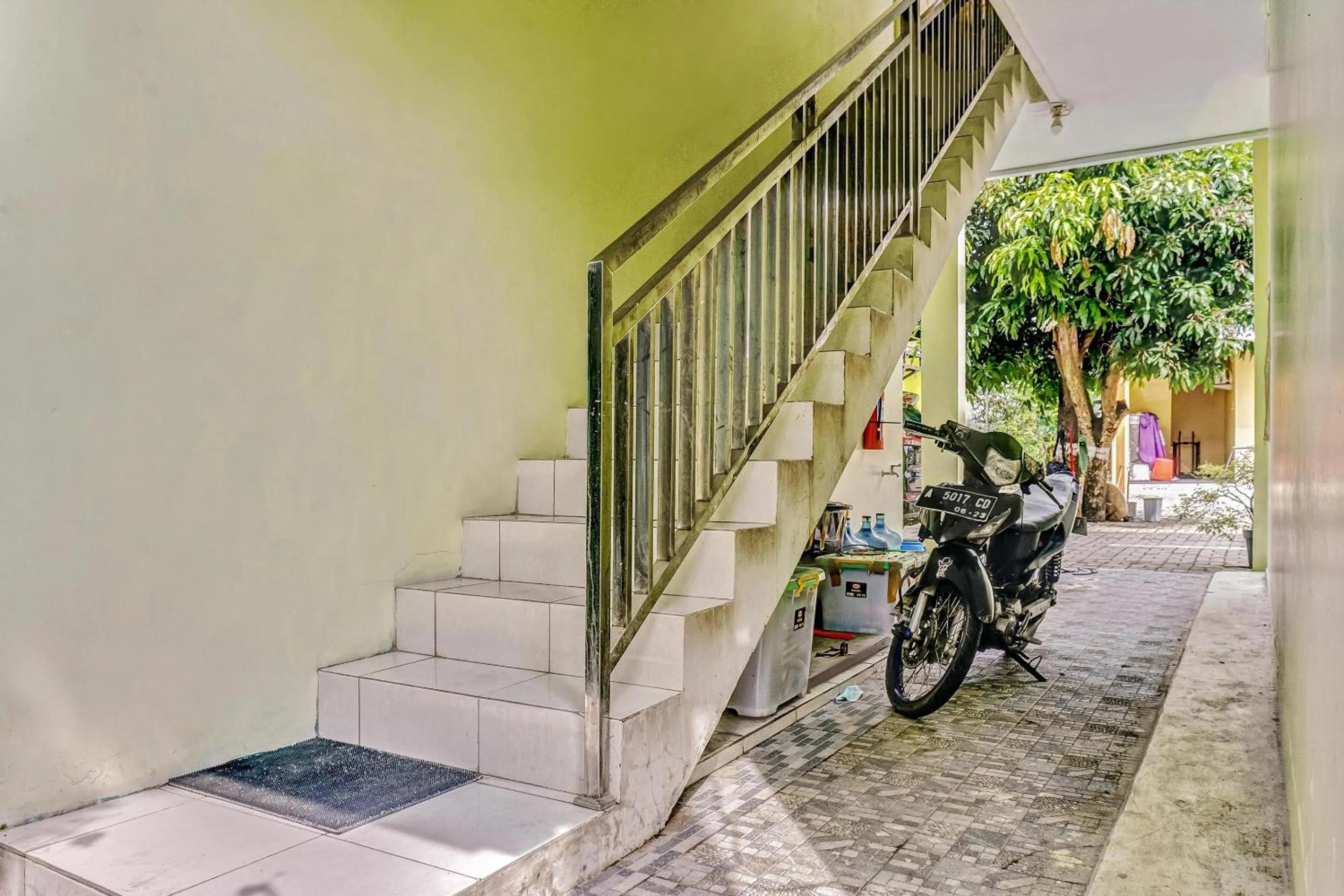 Lobby or reception in OYO 90792 Kosku Syariah