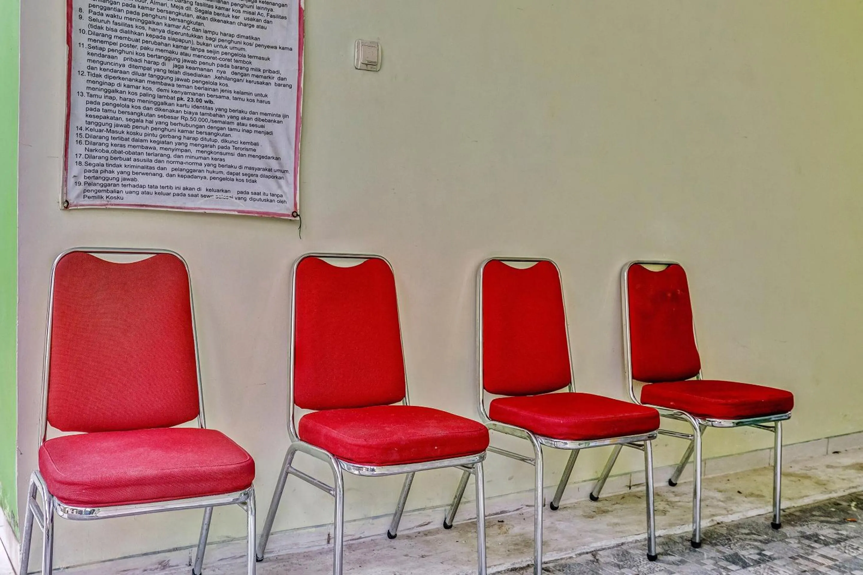 Lobby or reception in OYO 90792 Kosku Syariah