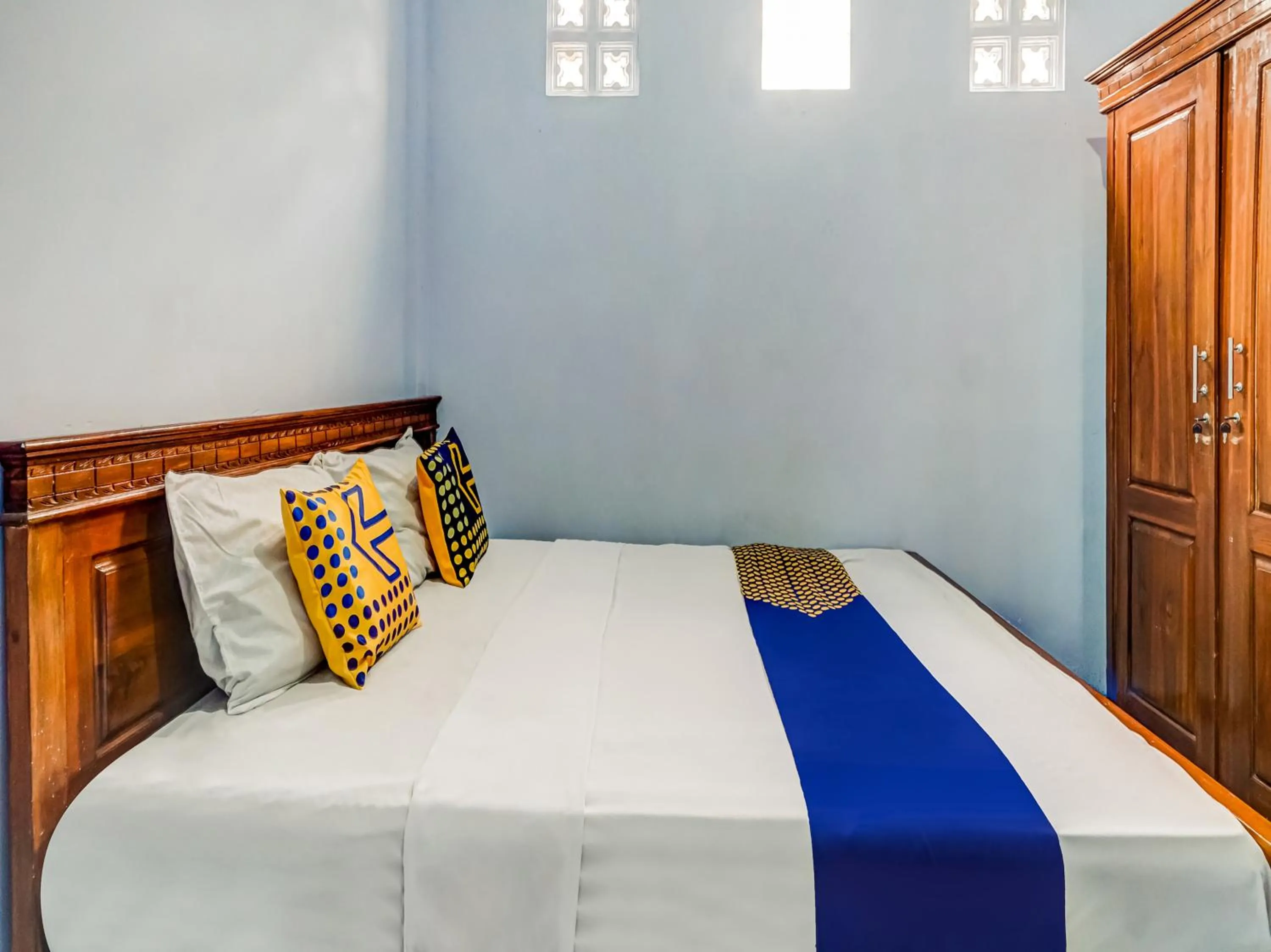 Bedroom, Bed in SPOT ON 90797 Sukun Syariah Homestay