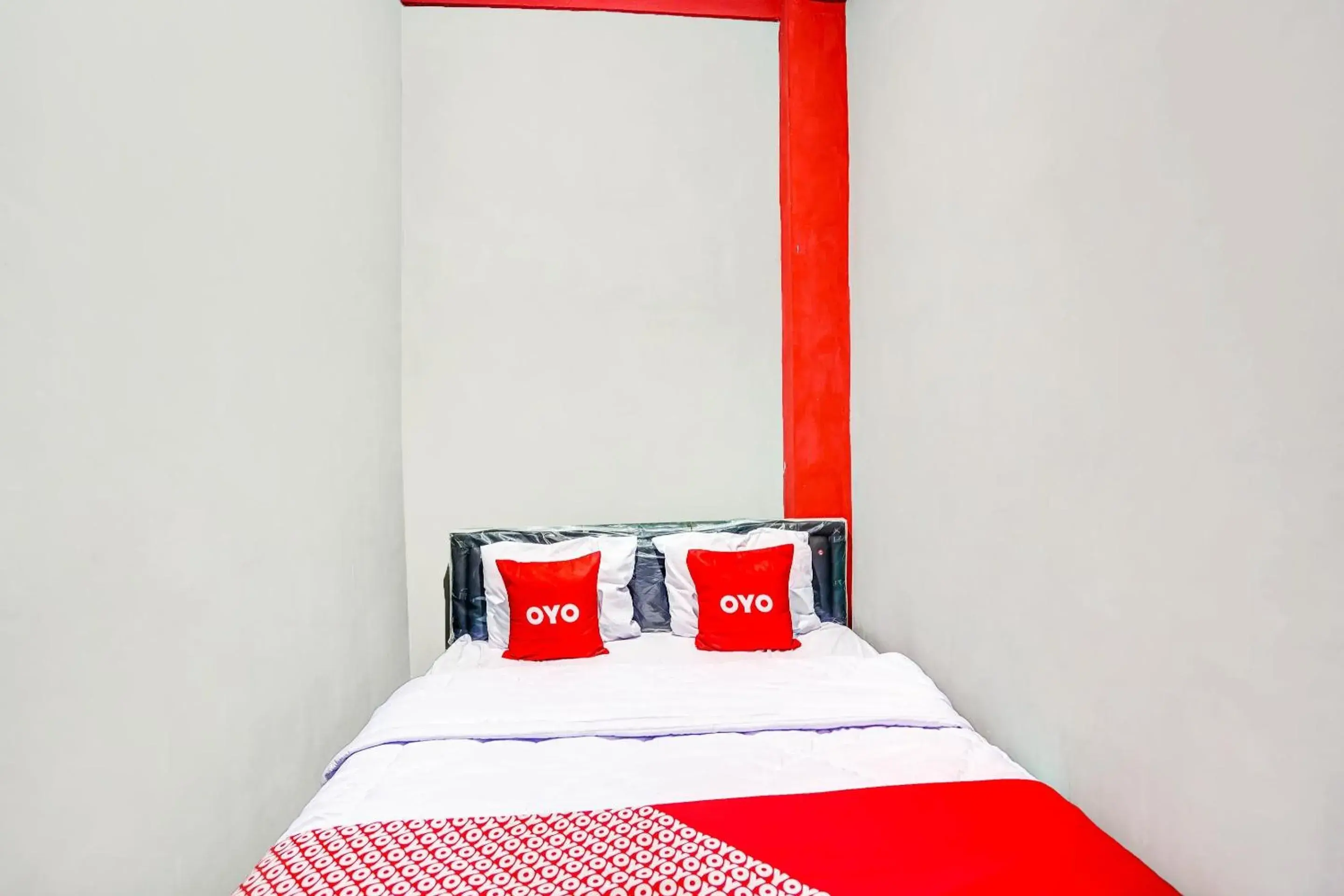 Bedroom, Bed in Hotel O Griyo Sonia Bedroom, Bed in Hotel O Griyo Sonia