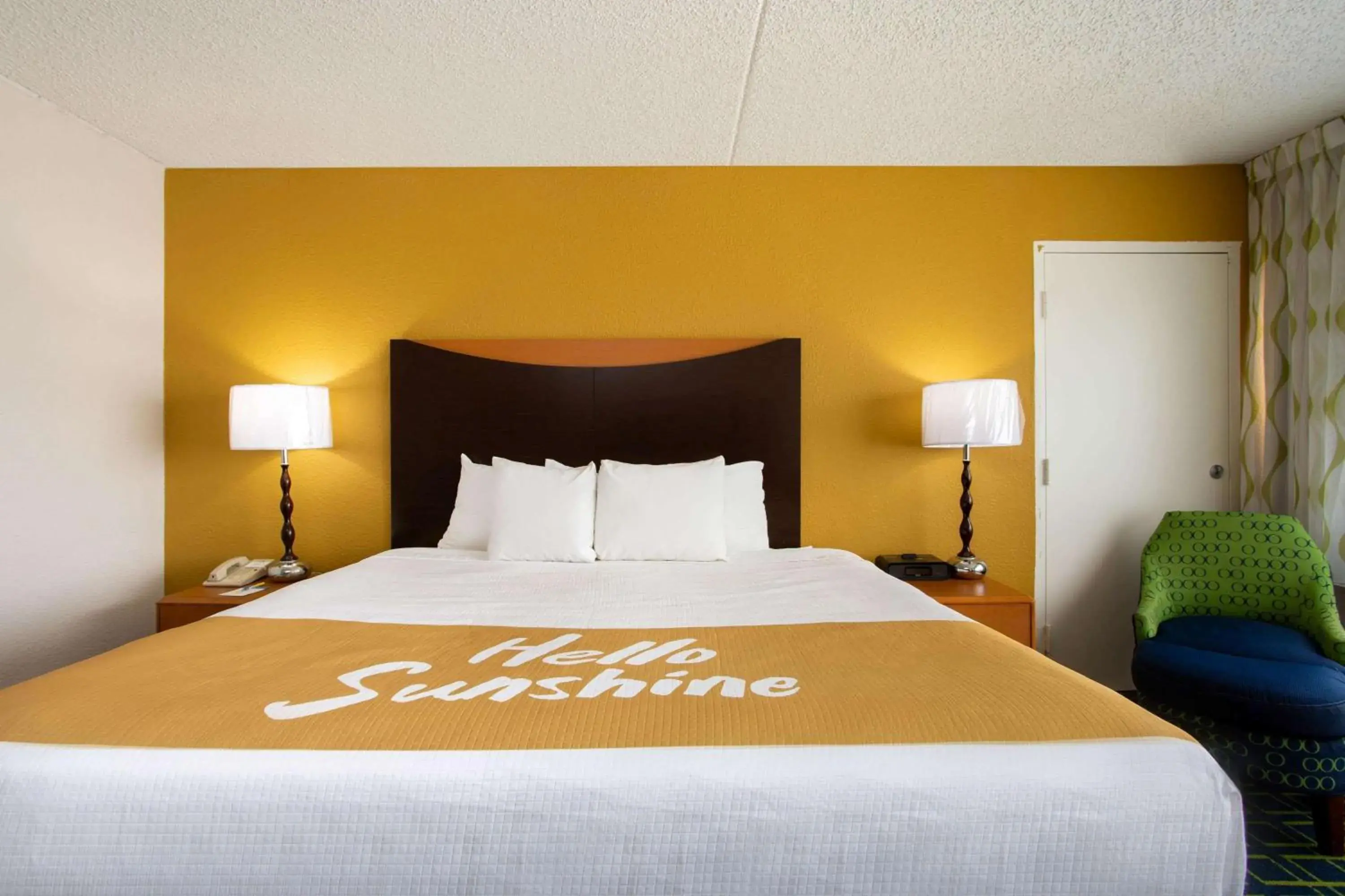 Photo of the whole room, Bed in Days Inn by Wyndham Absecon Atlantic City Area Photo of the whole room, Bed in Days Inn by Wyndham Absecon Atlantic City Area