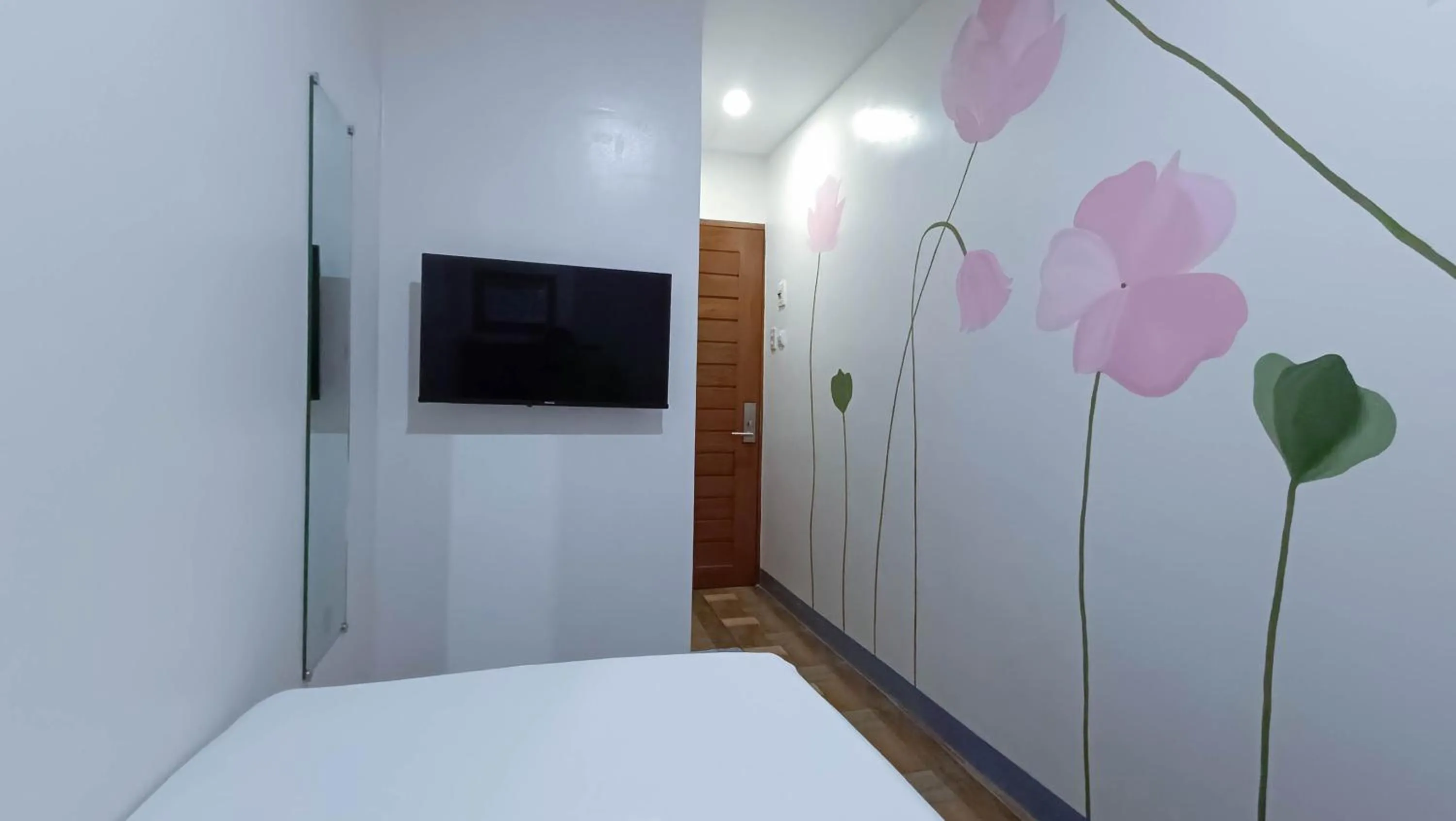 TV and multimedia, Bed in FB DORMITEL SUITES