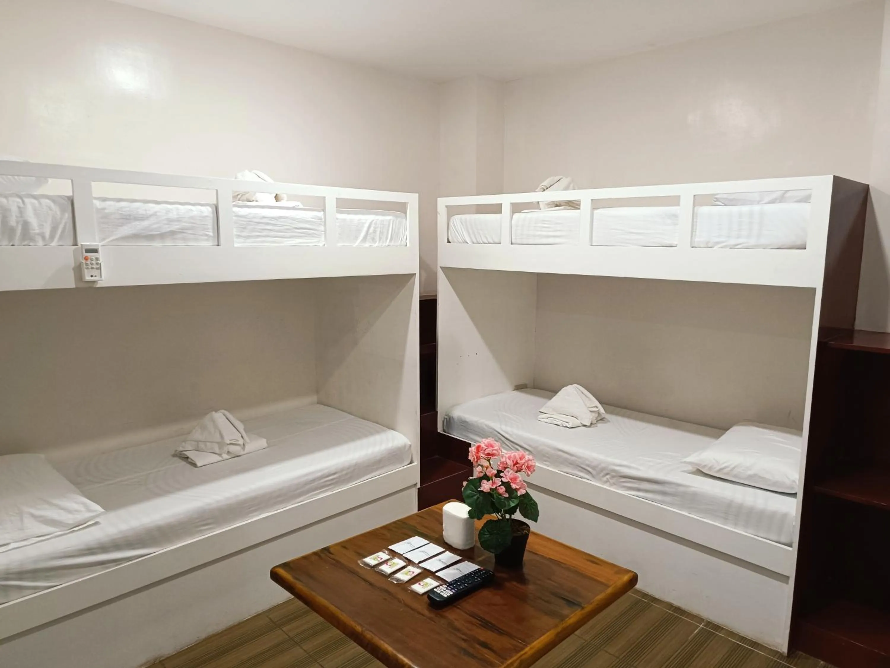 Bed in FB DORMITEL SUITES