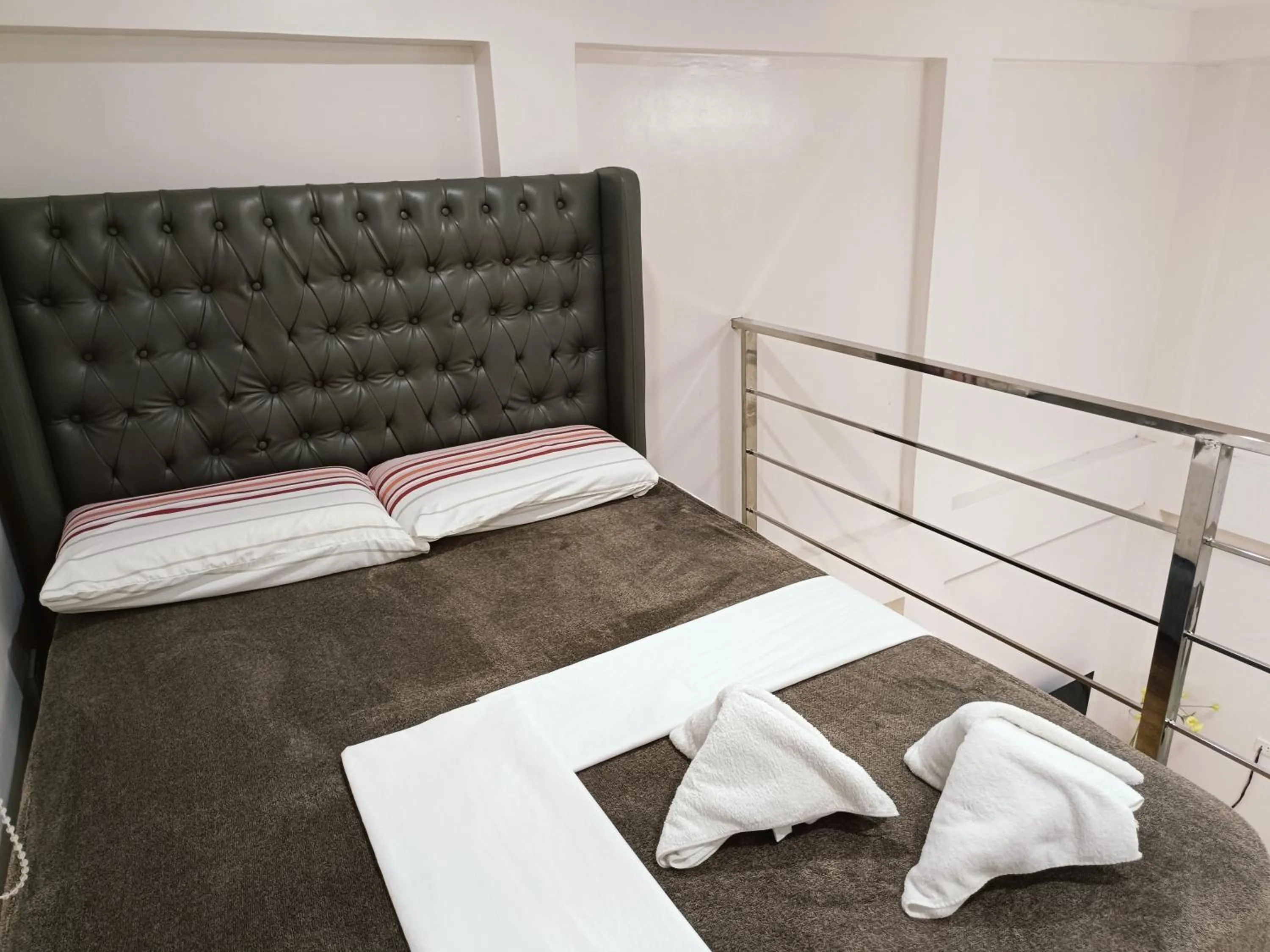 Bed in FB DORMITEL SUITES