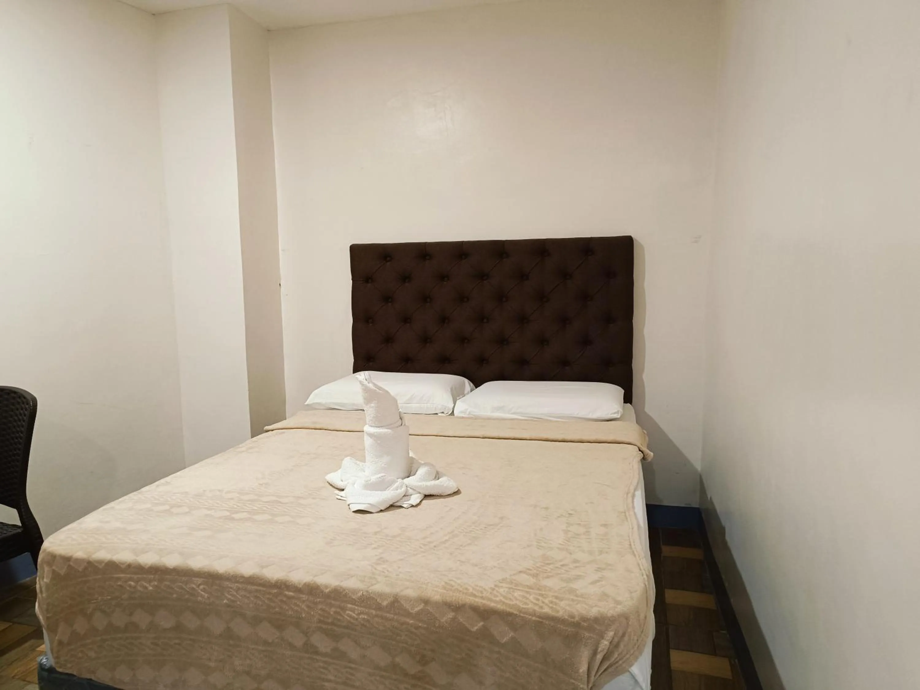 Bed in FB DORMITEL SUITES