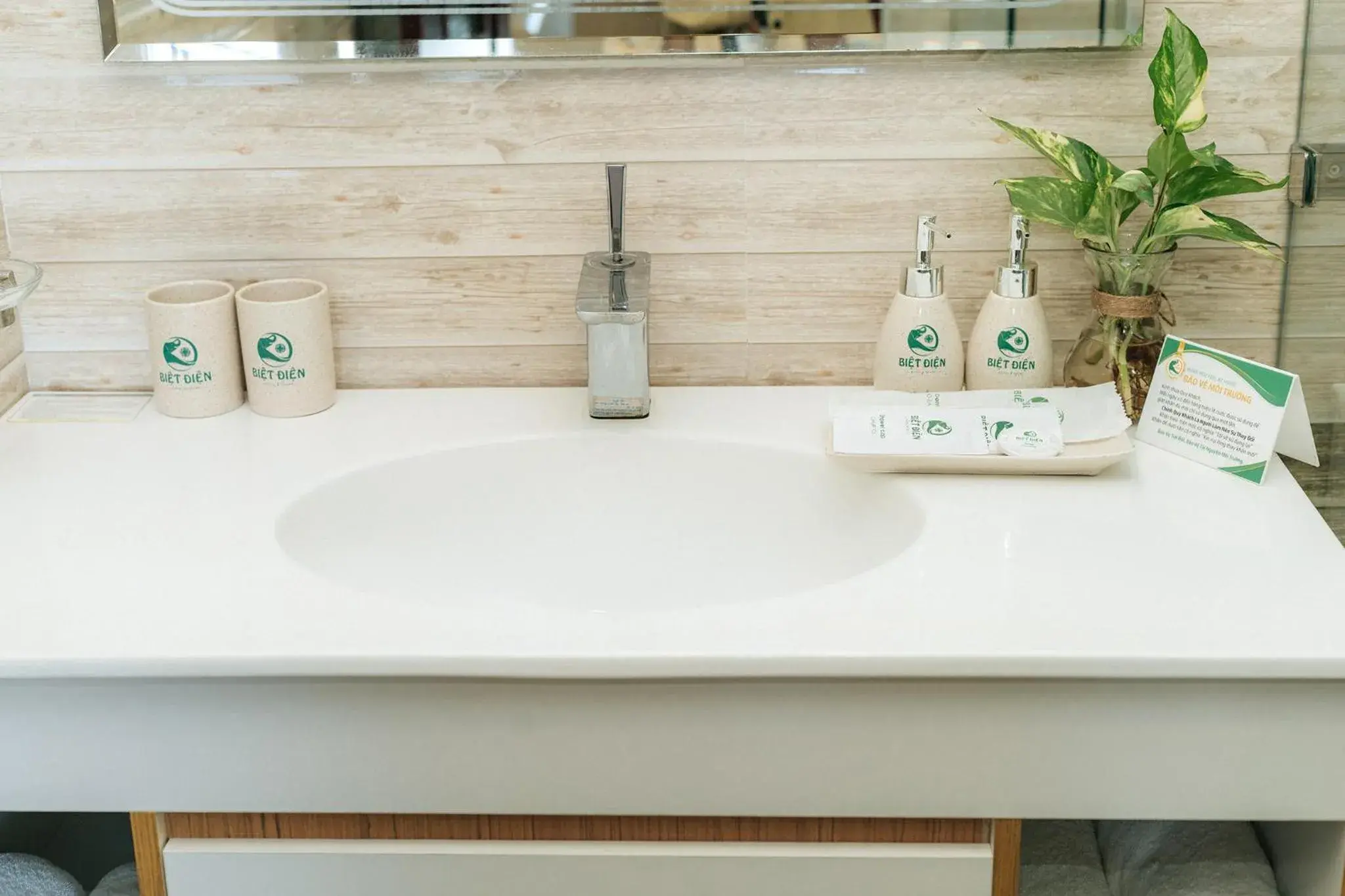 Bathroom in Biet Dien Hotel Bathroom in Biet Dien Hotel