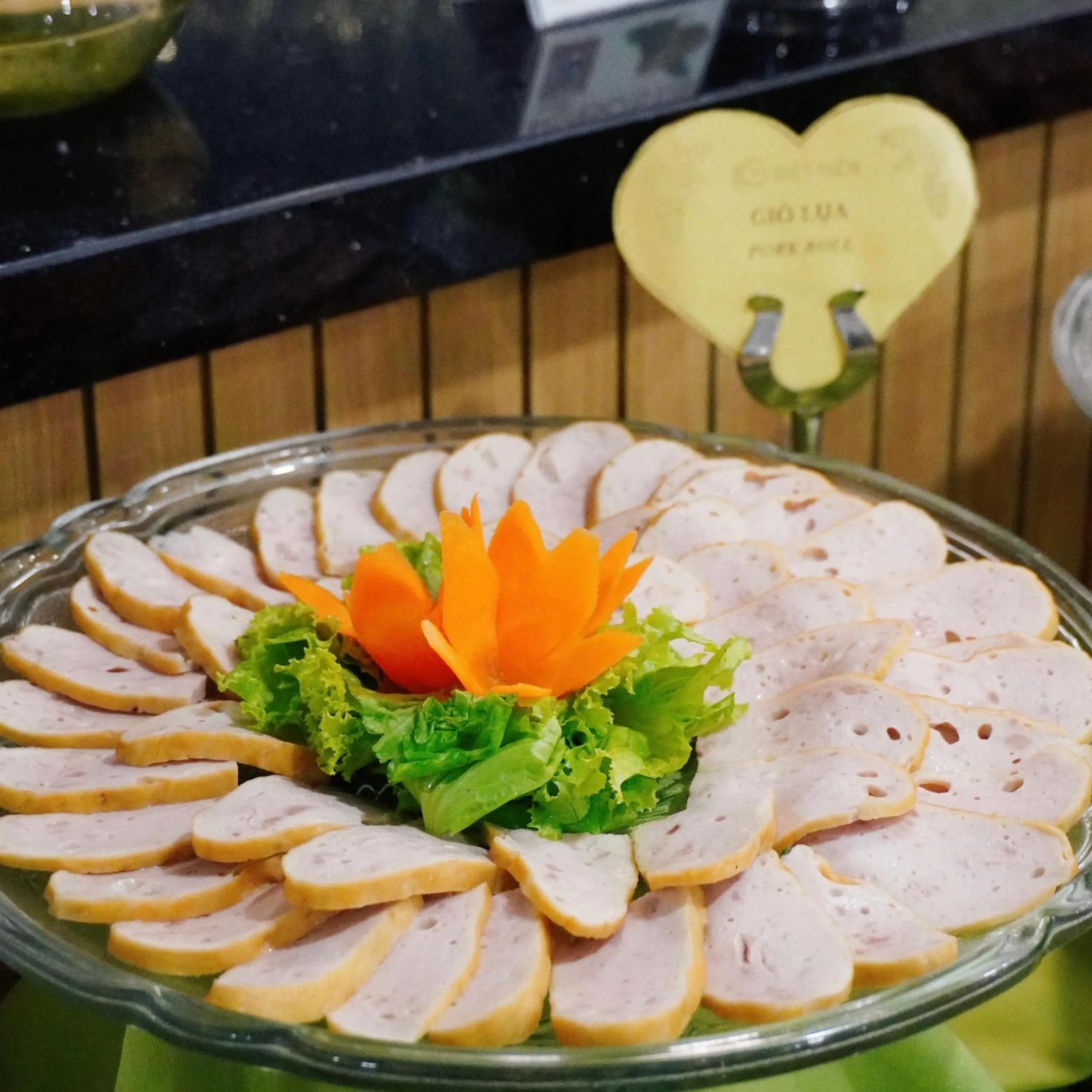 Restaurant/places to eat in Biet Dien Hotel