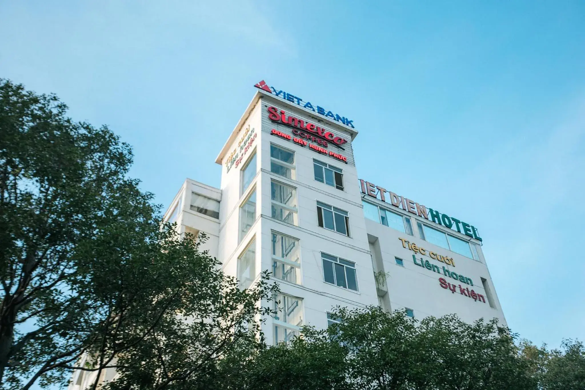 Property building in Biet Dien Hotel Property building in Biet Dien Hotel