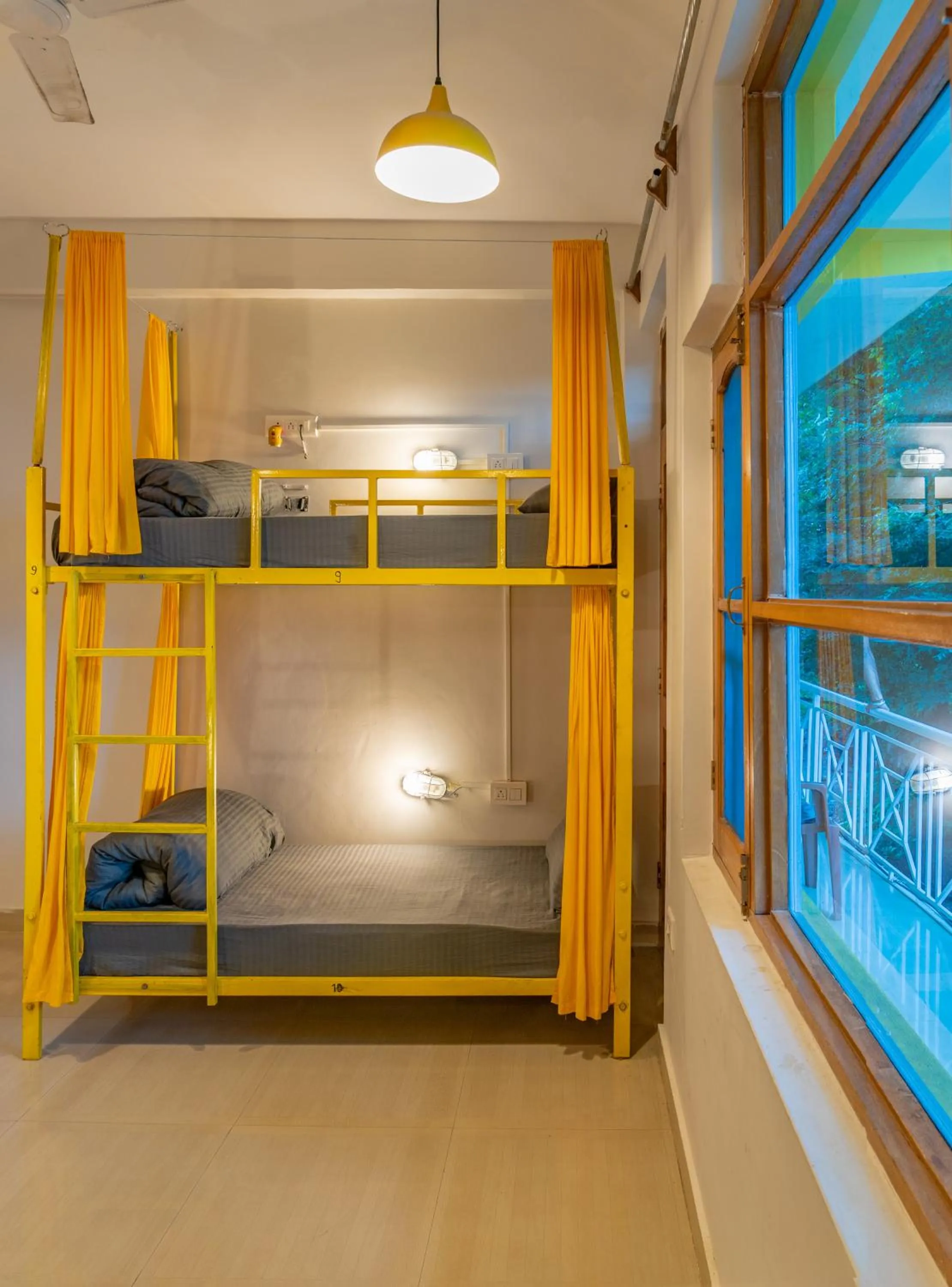 bunk bed, Bed in Whoopers Hostel Bir