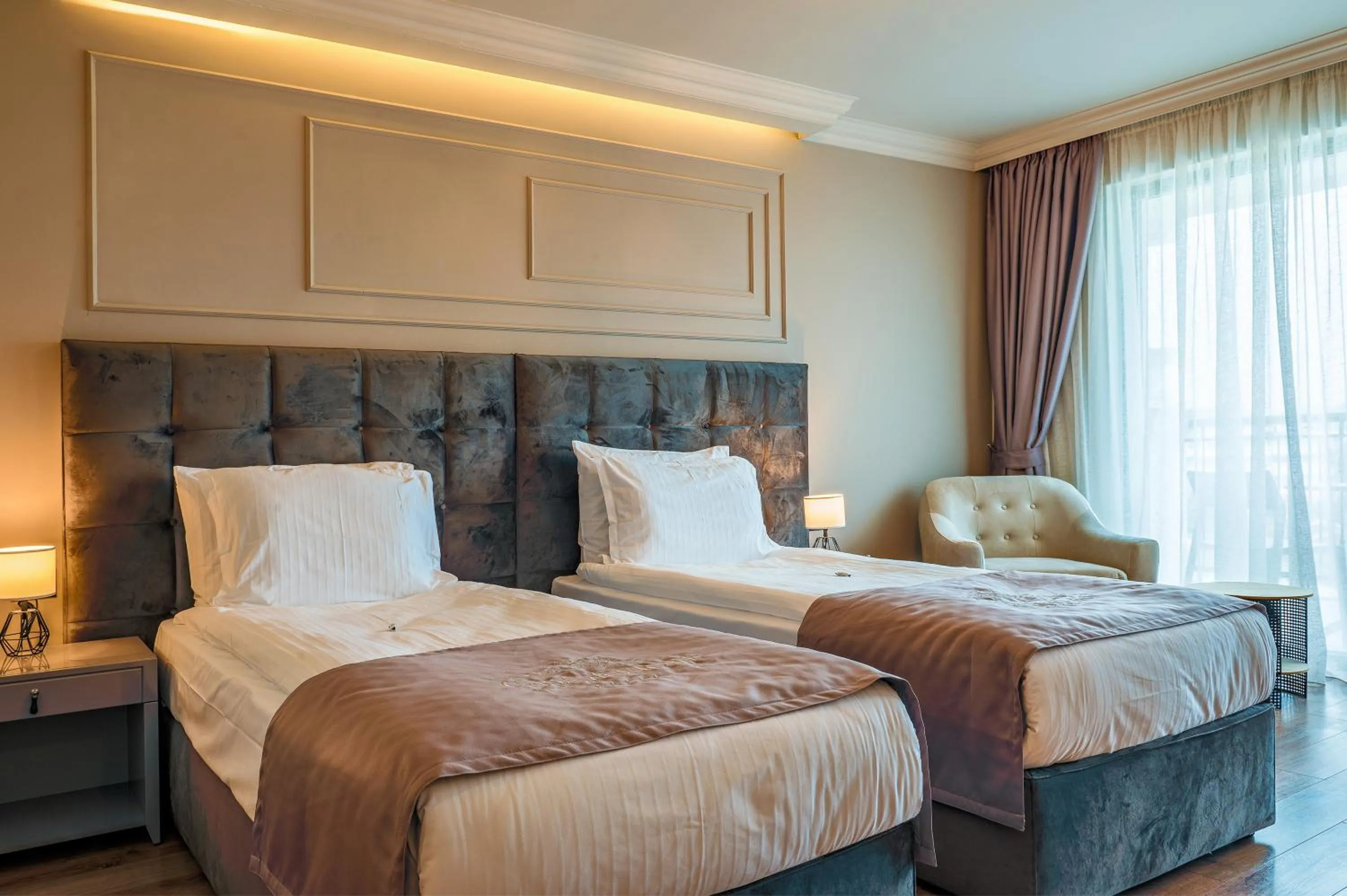 Bed in Casa di Fiore SPA and Medical Hotel, Mineral Pools & Private Beach